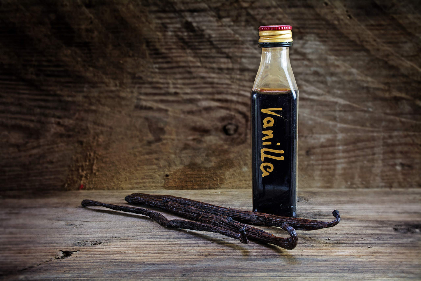 Vanilla Bean Kings Organic Madagascar Vanilla Beans - Whole Extract Grade B Pods, 25 Count, Black/Dark Brown