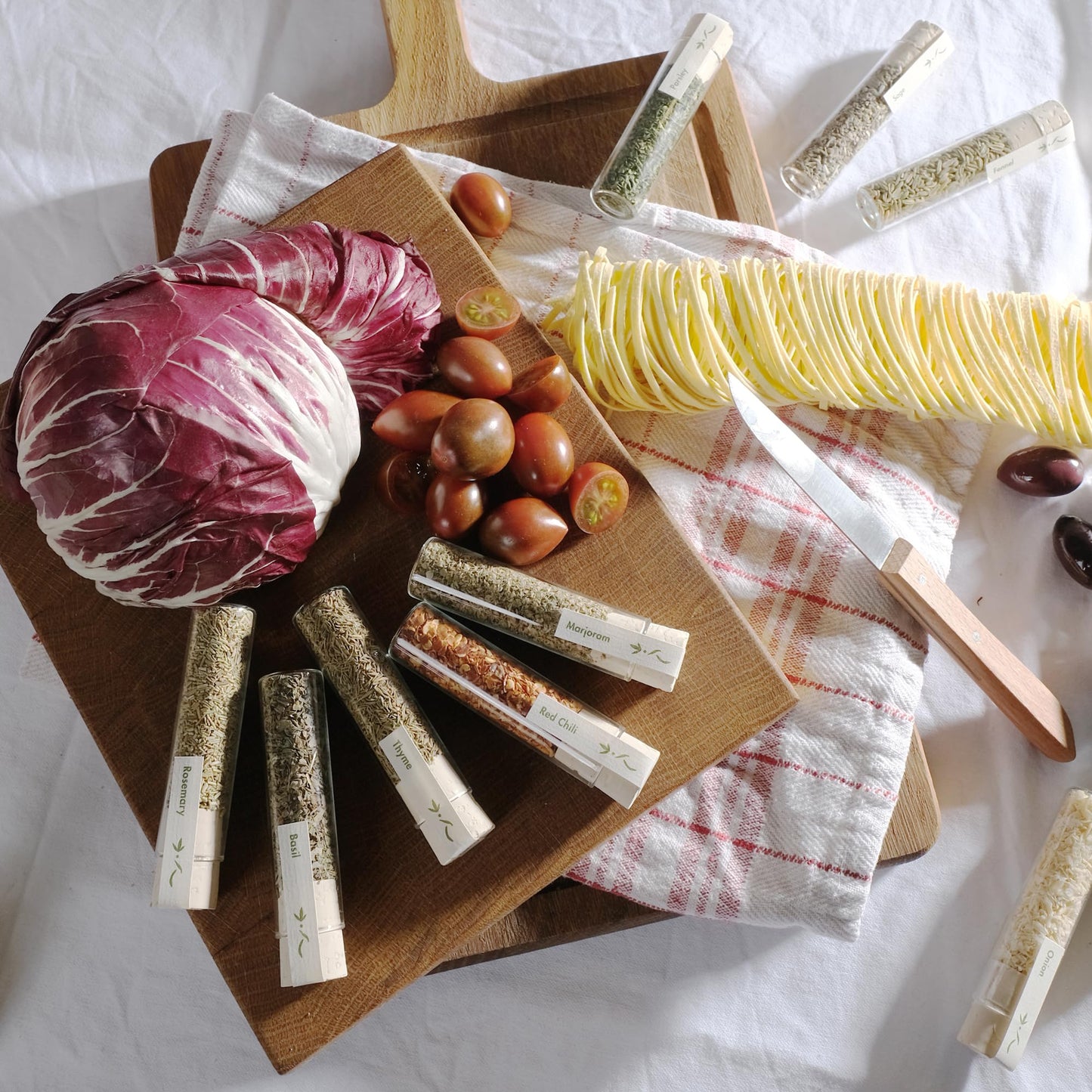 Craftly 12 Italian Spices Gift Set | Italian Herbs Seasoning Gift Set For Cooking - Perfect For Pasta Sauces, Pizza And More | G
