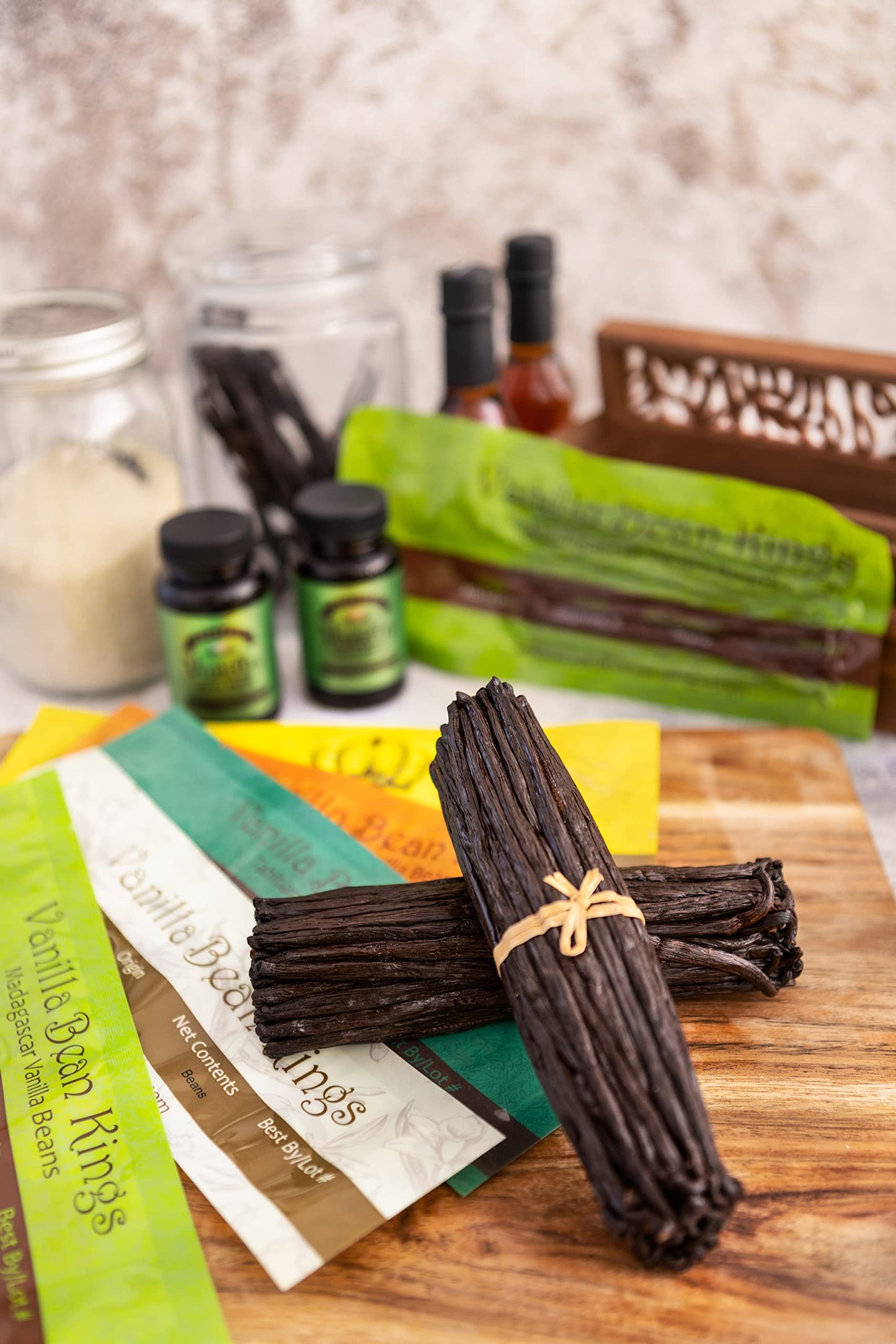 Vanilla Bean Kings Vanilla Bean Paste - Gourmet Madagascar spirit-inspired flavor Blend - 32 Fl Oz - Brown