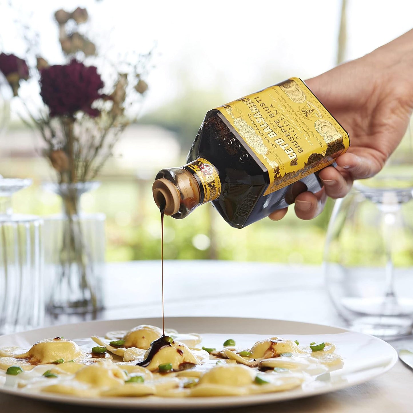 Giusti Balsamic Vinegar Of Modena Igp – Extra Thick & Rich Aceto Balsamico Di Modena, Matured In Traditional Aging Casks, 4 Gold Medals, Made In Italy, Customized Gift Box – 8.45 Fl Oz (250 Ml)