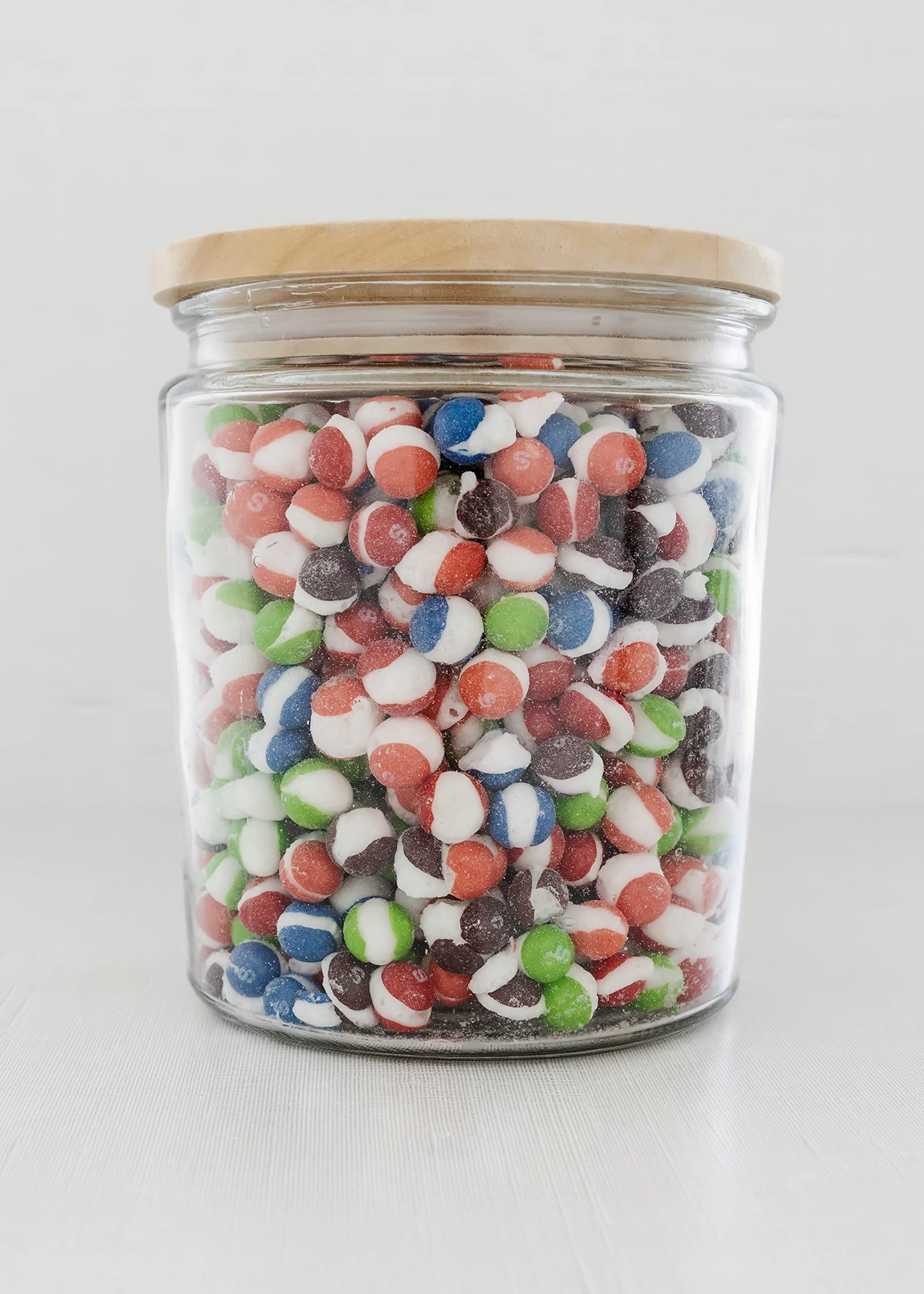 Fruit Crunch Wildberry Freeze-Dried Candy, 16 oz, Assorted Wild Berry Flavors, Large Pouch, Ideal Gift Snack