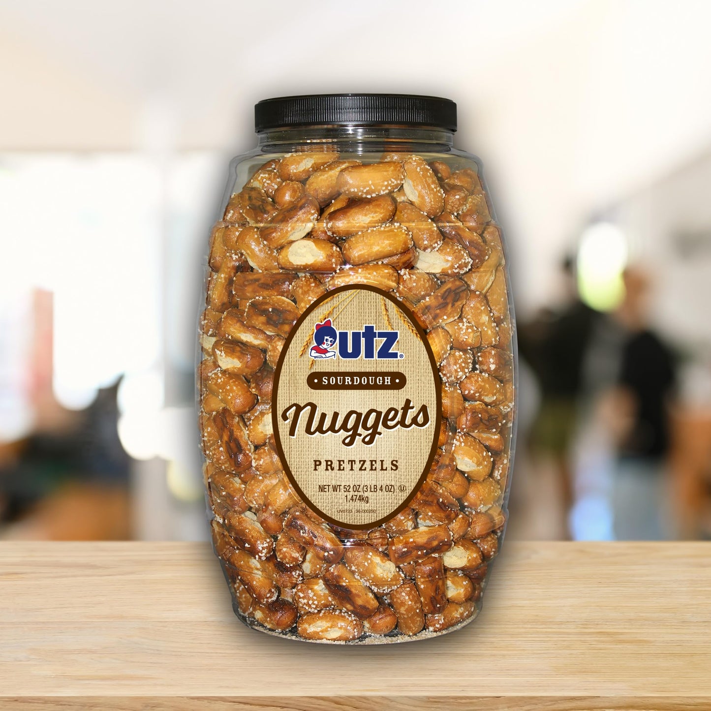 Utz Bite-Size Nuggets Pretzels With Classic Sourdough Flavor 52 Oz. Barrel     Perfectly Salted With Zero Cholesterol Per Servin