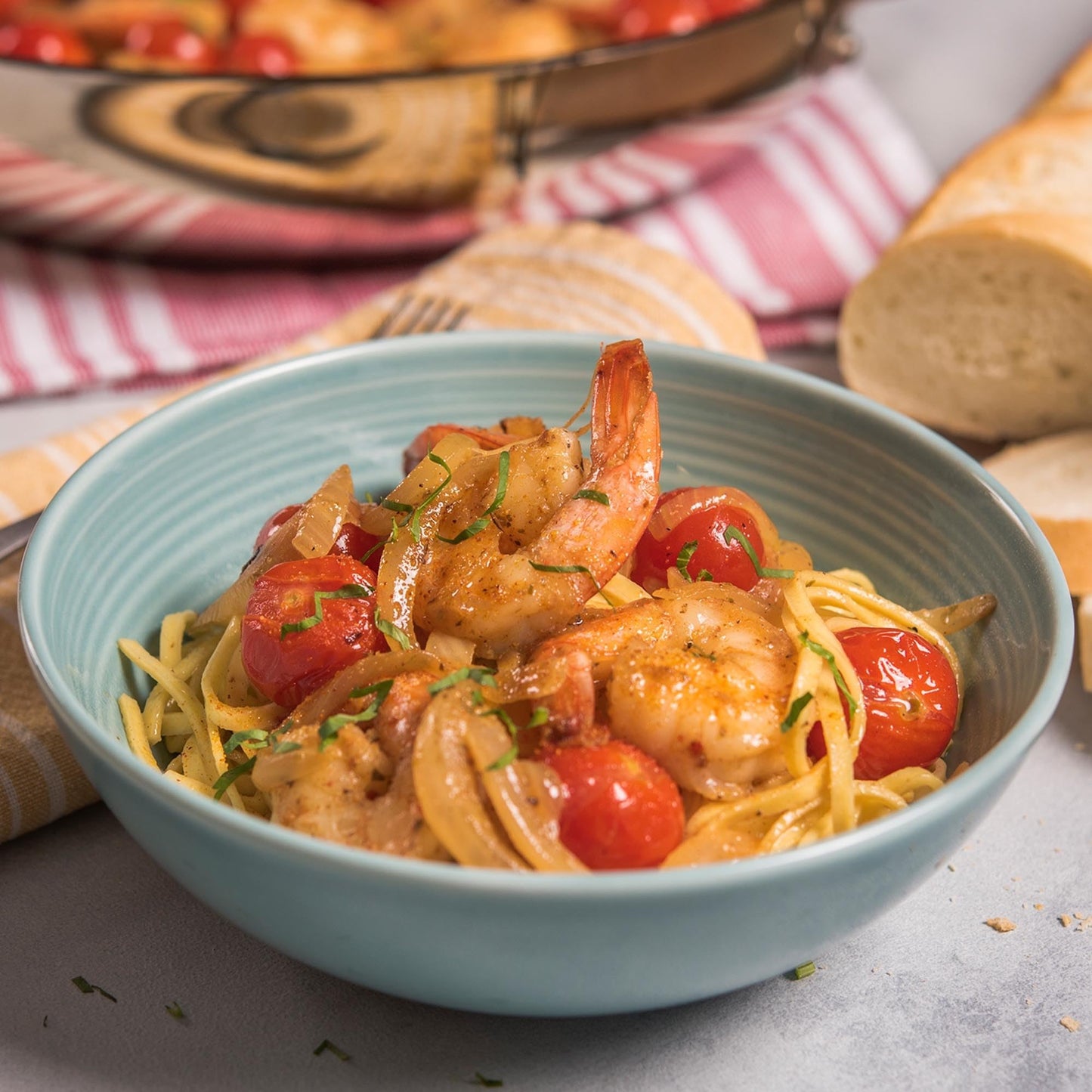 Lawrys Seasoned Salt, 39 oz