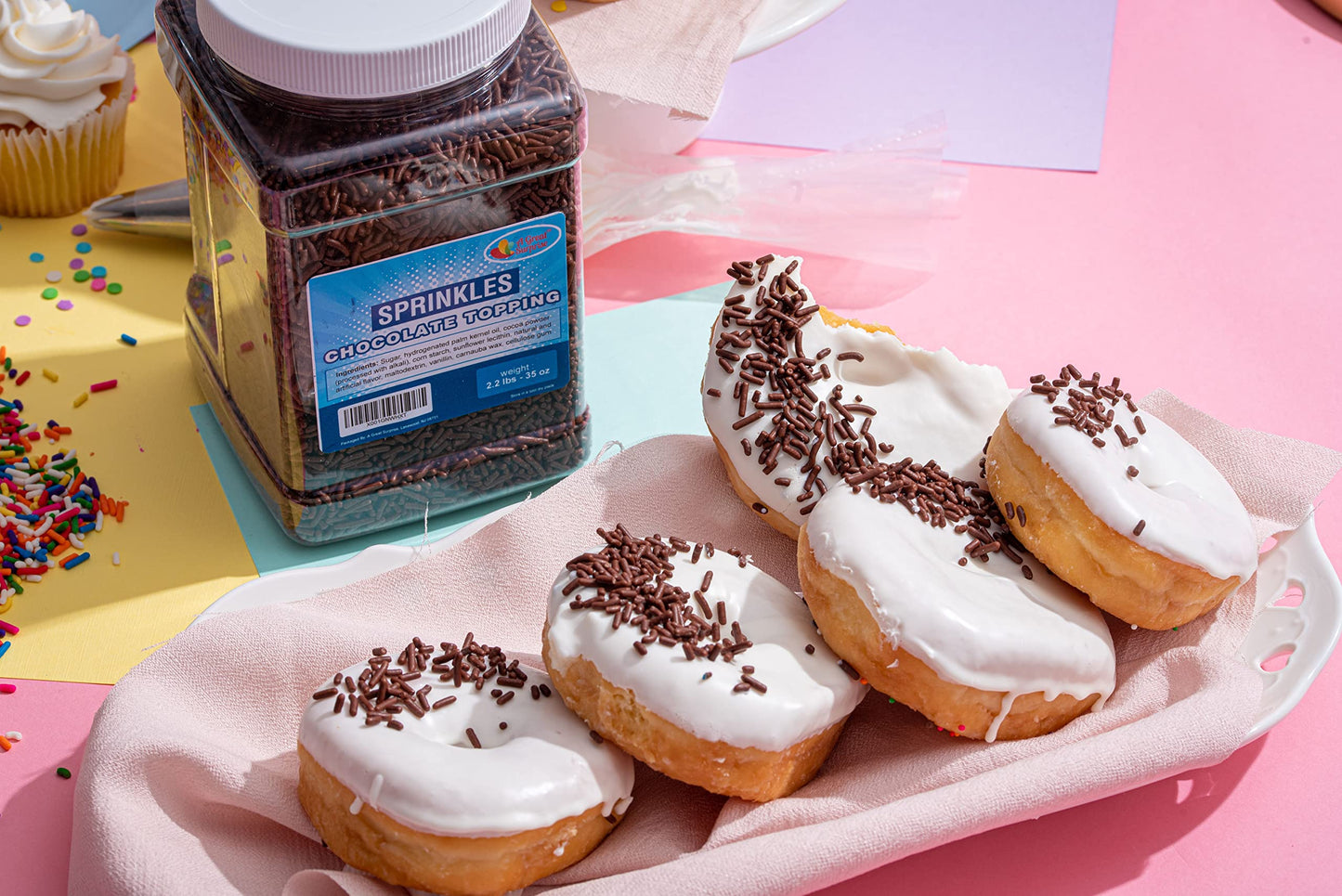 Chocolate Sprinkles Flavored Topping In Resealable Container, Cake Decorating, Cupcake, Baking - 1.6 Lb Bulk Candy
