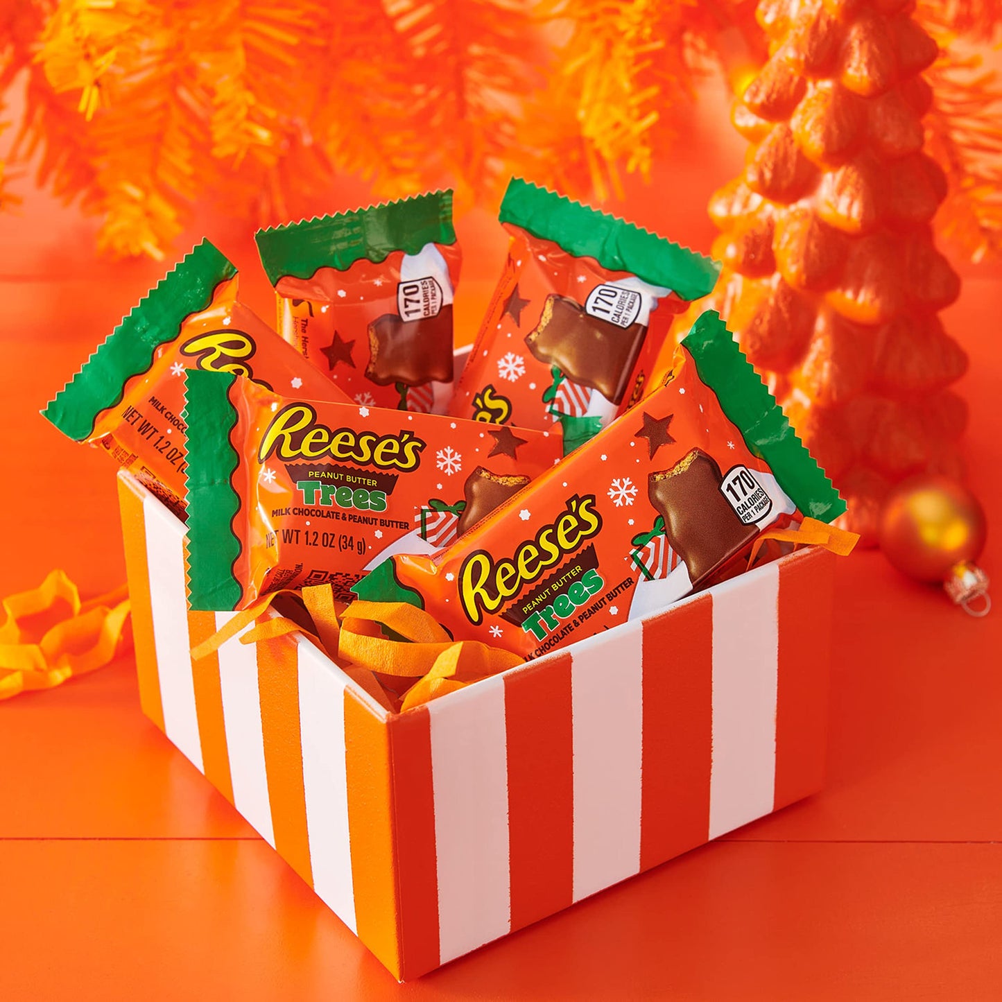 REESE'S Milk Chocolate Peanut Butter Trees, 6 Count, 1.2 oz - Perfect Holiday Stocking Stuffer Candy Packs