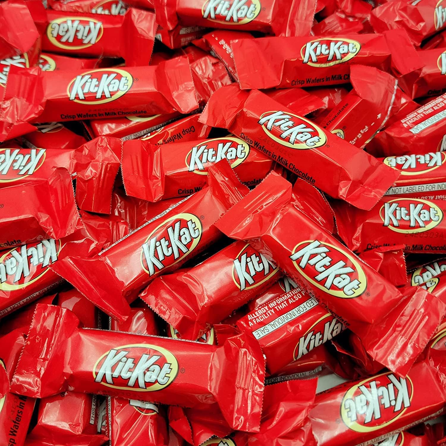 Pisoka KlT-KAT Milk Chocolate Wafer Snack, 2 LB Candy Bag, Model: kit kat red 12/24