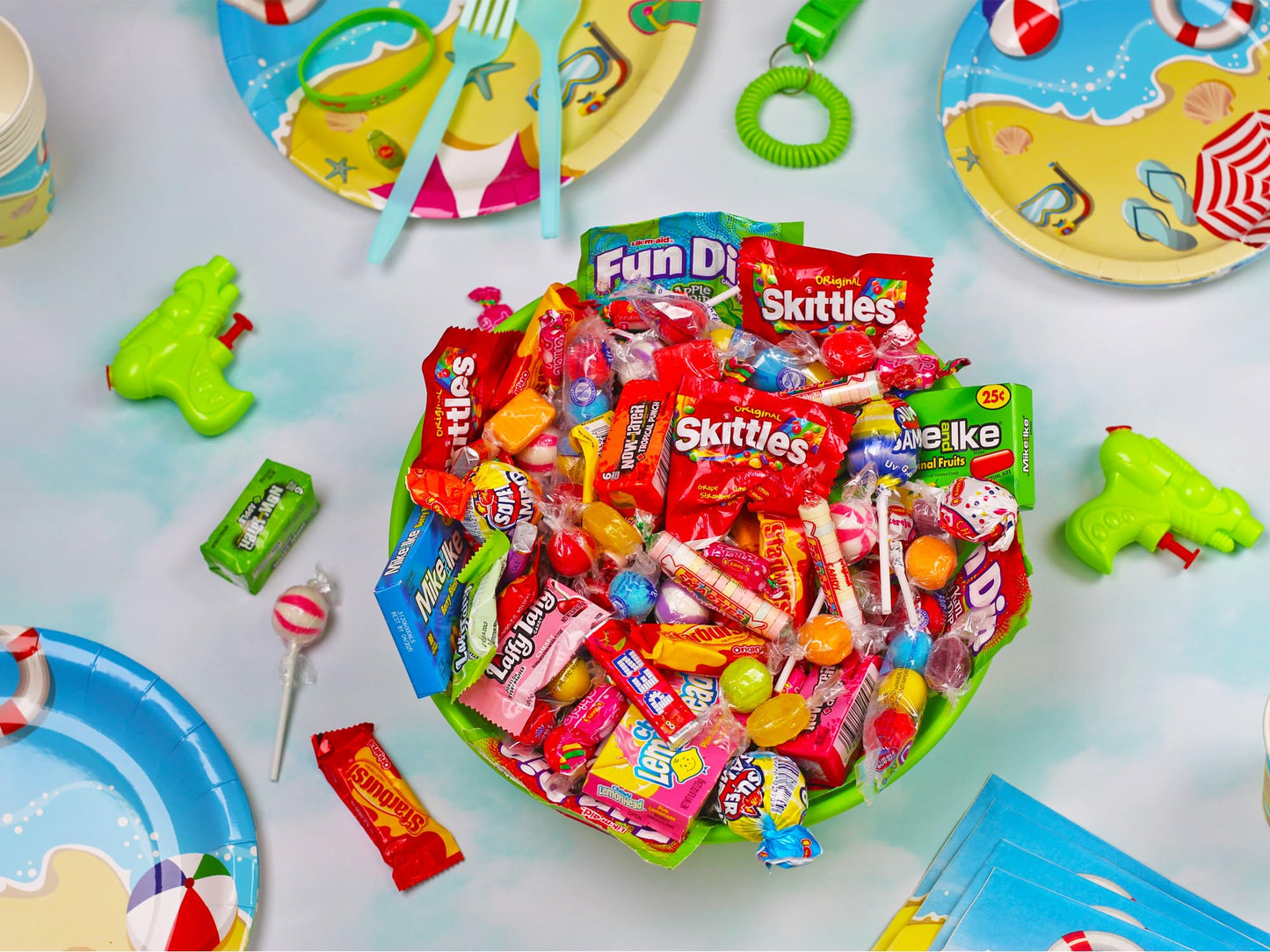Halloween Bulk Candies - 5 Pounds - Birthday Pinata Party Candy Assortment - Halloween Individually Wrapped Candies - Candy Bags