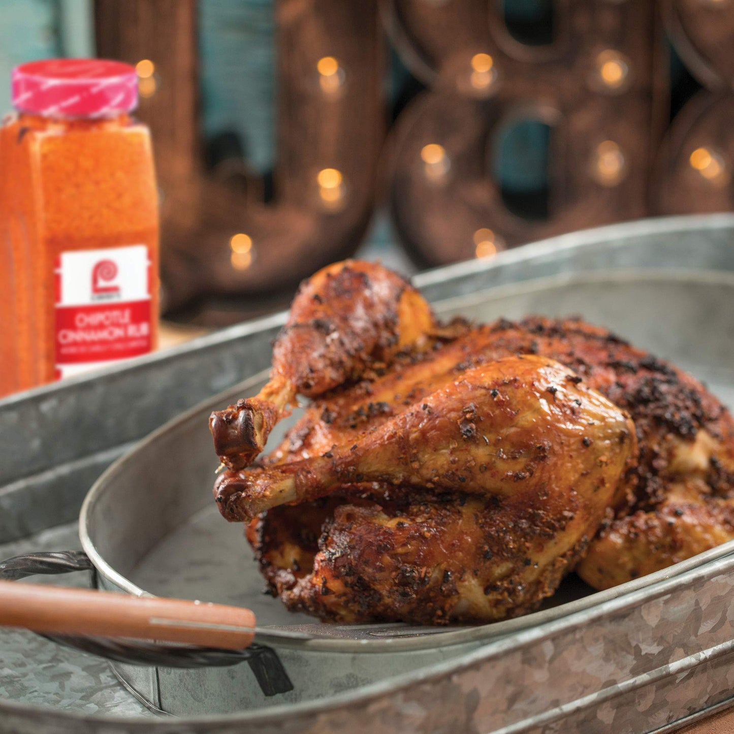 Lawrys Chipotle Cinnamon Rub, 27 oz - Ideal for Burgers, Pork, Chicken, and Vegetables