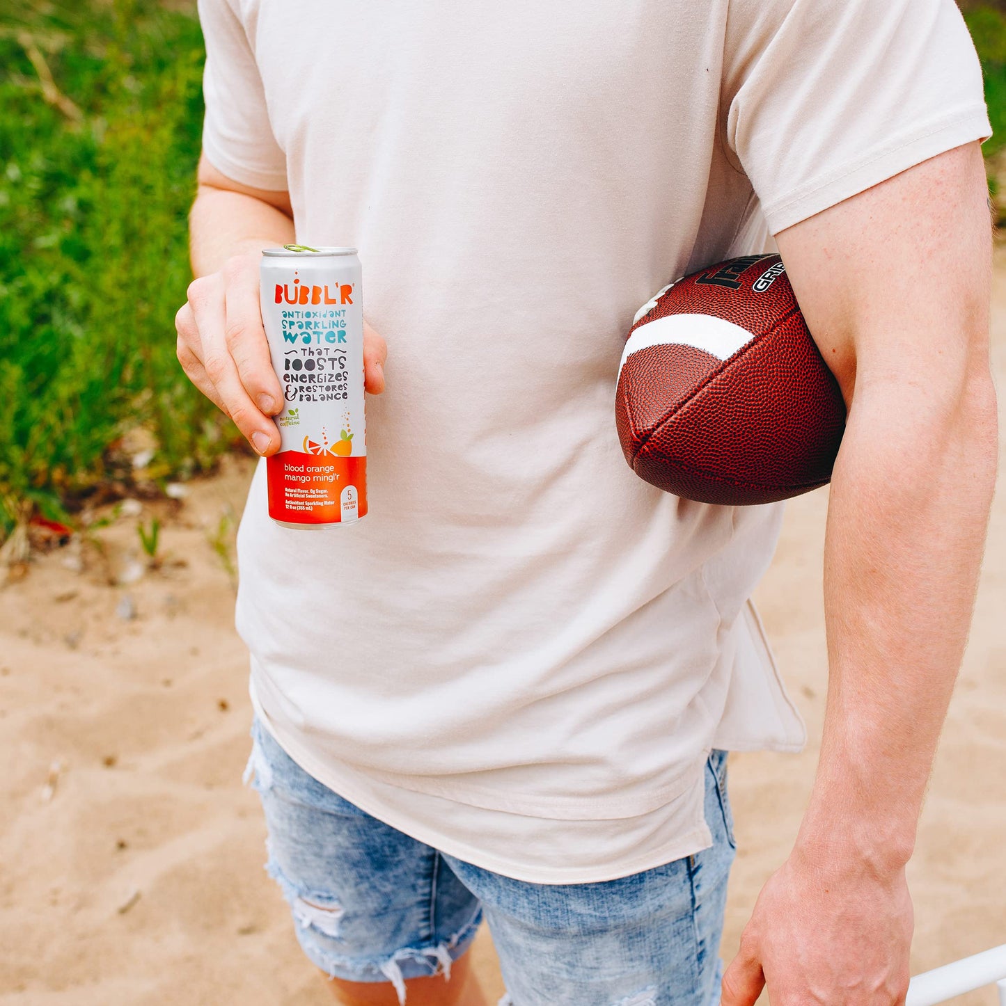 Bubblr Antioxidant Sparkling Water, Blood Orange Mango, 12 Fl Oz Cans, 12 Count, 0g Sugar, Gluten Free, All Natural Flavors
