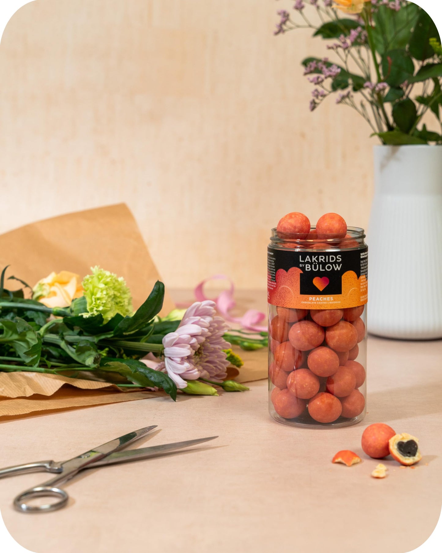 Lakrids By Blow - Peaches - 10.4 Oz - Chocolate Coated Gourmet Licorice - Sweet Licorice Core Coated In White Chocolate & Peach