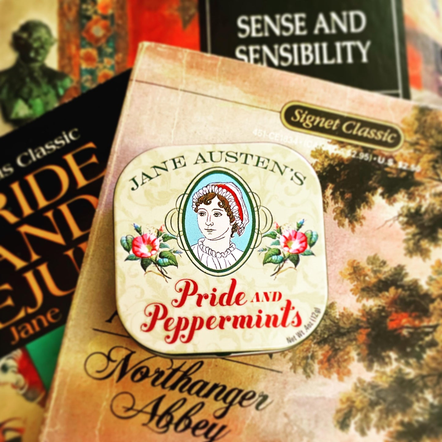 The Unemployed Philosophers Guild Jane Austen Pride And Peppermints Breath Mints, 1 Tin, Net Wt .4Oz (12G)
