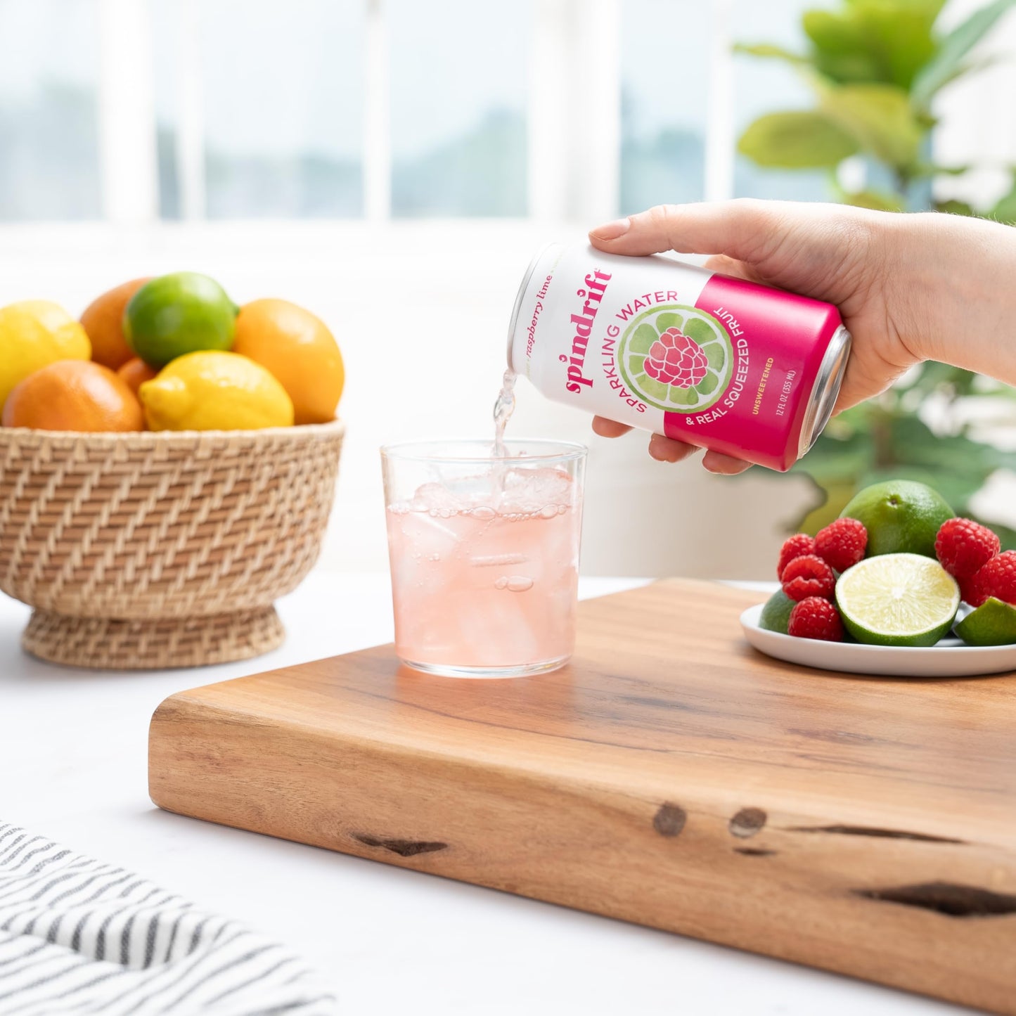 Spindrift Sparkling Water, Raspberry Lime, 12 Fl Oz Cans, Pack of 24, 9 Calories per Can