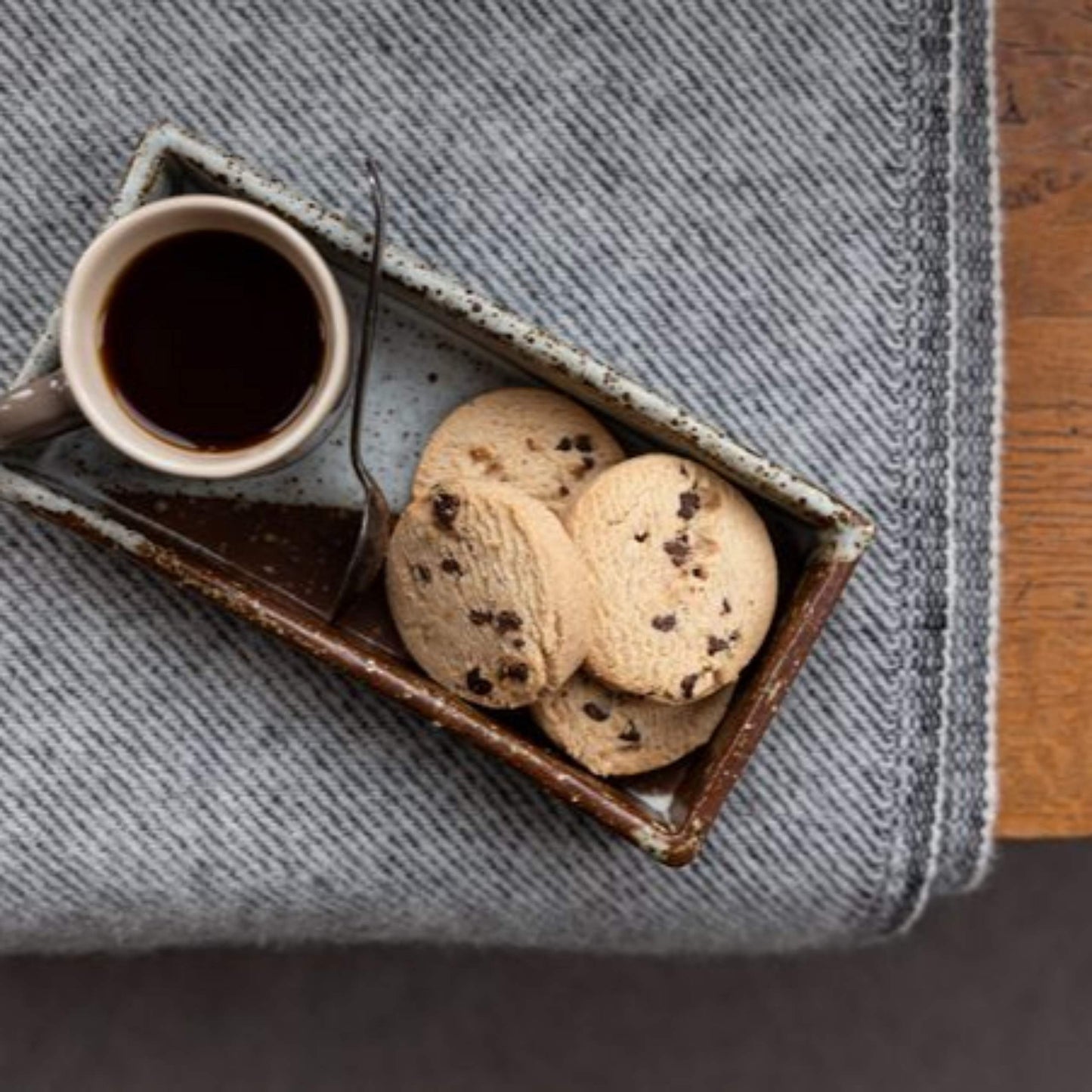Walkers 2 Piece Shortbread Chocolate Chip Cookies, 0.24 Pound