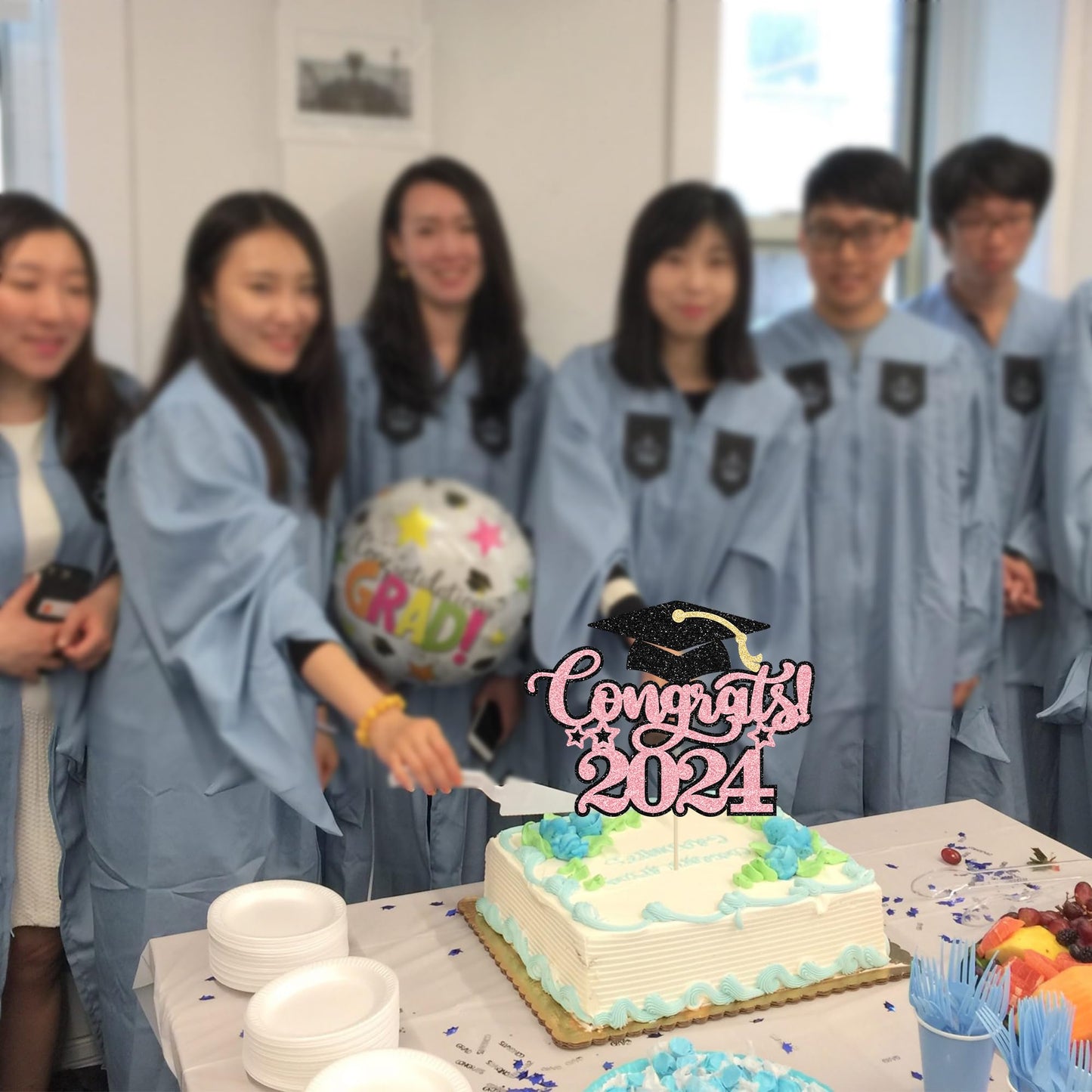 Gyufise 1Pcs Congrats 2024 Cake Topper Glitter Diploma Grad Cap Cake Pick Class Of 2024 Graduation Cake Decoration For 2024 Grad