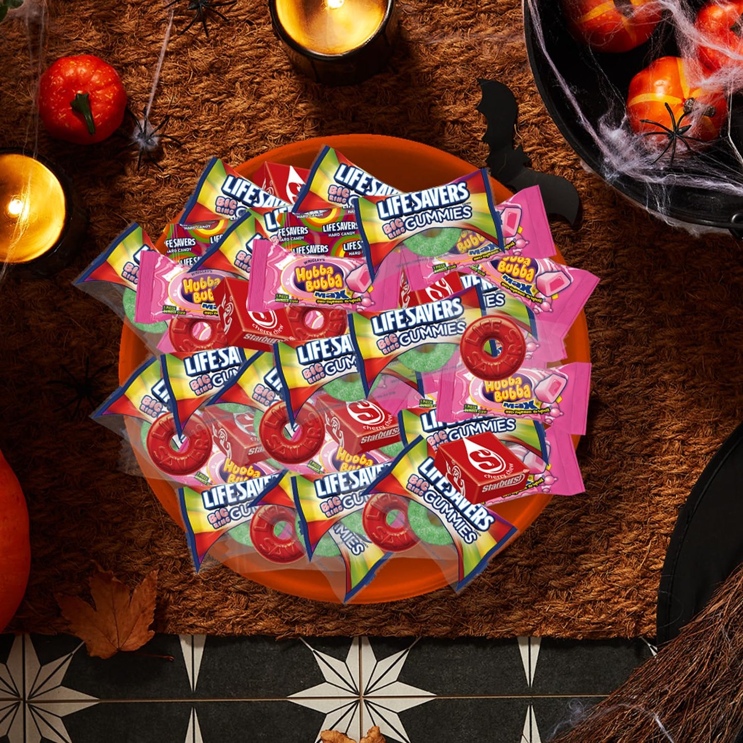 Starburst, Life Savers, Hubba Bubba & Life Savers Gummies Halloween Candy Assortment, 95 Ct Bulk Bag
