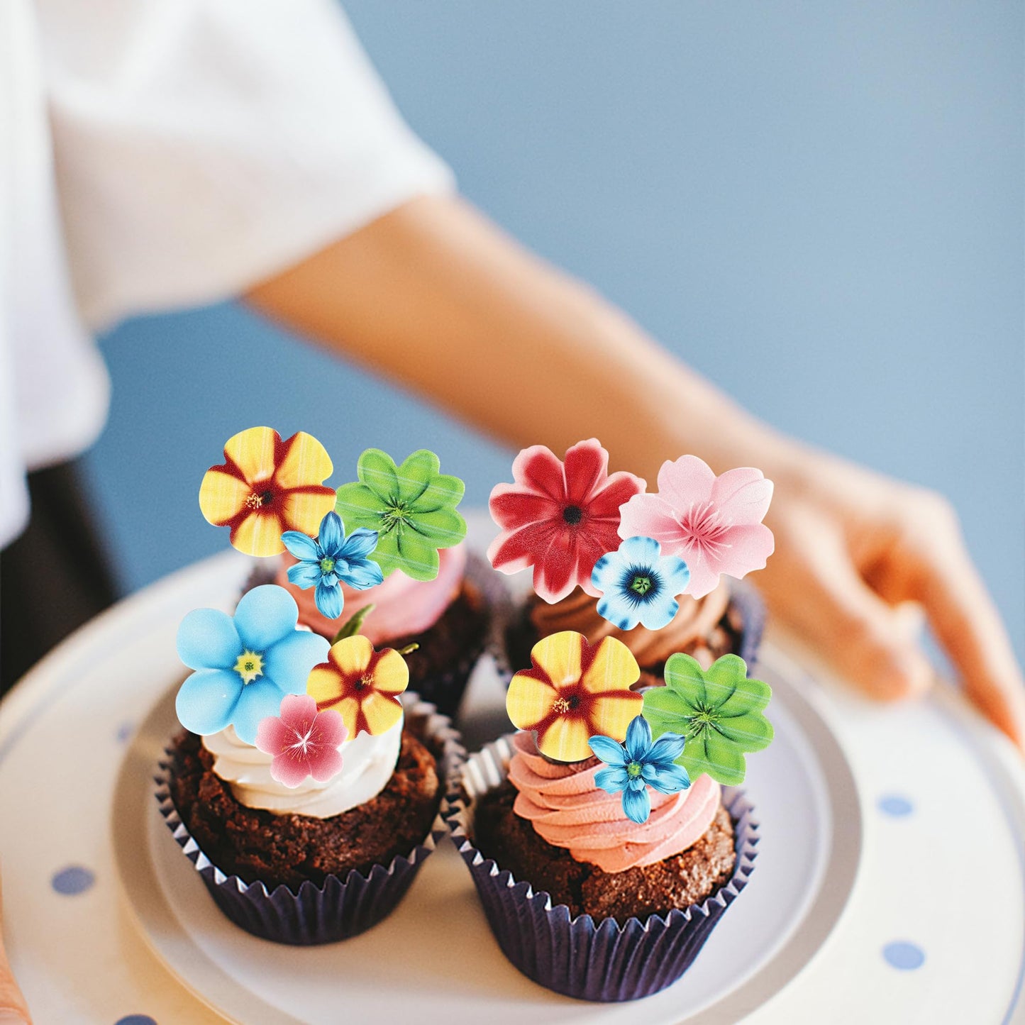 72 Pcs Edible Flowers Cupcake Toppers Edible Wedding Engagement Flowers Cupcake Decorations Wafer Paper Flowers Cupcake Picks Fo