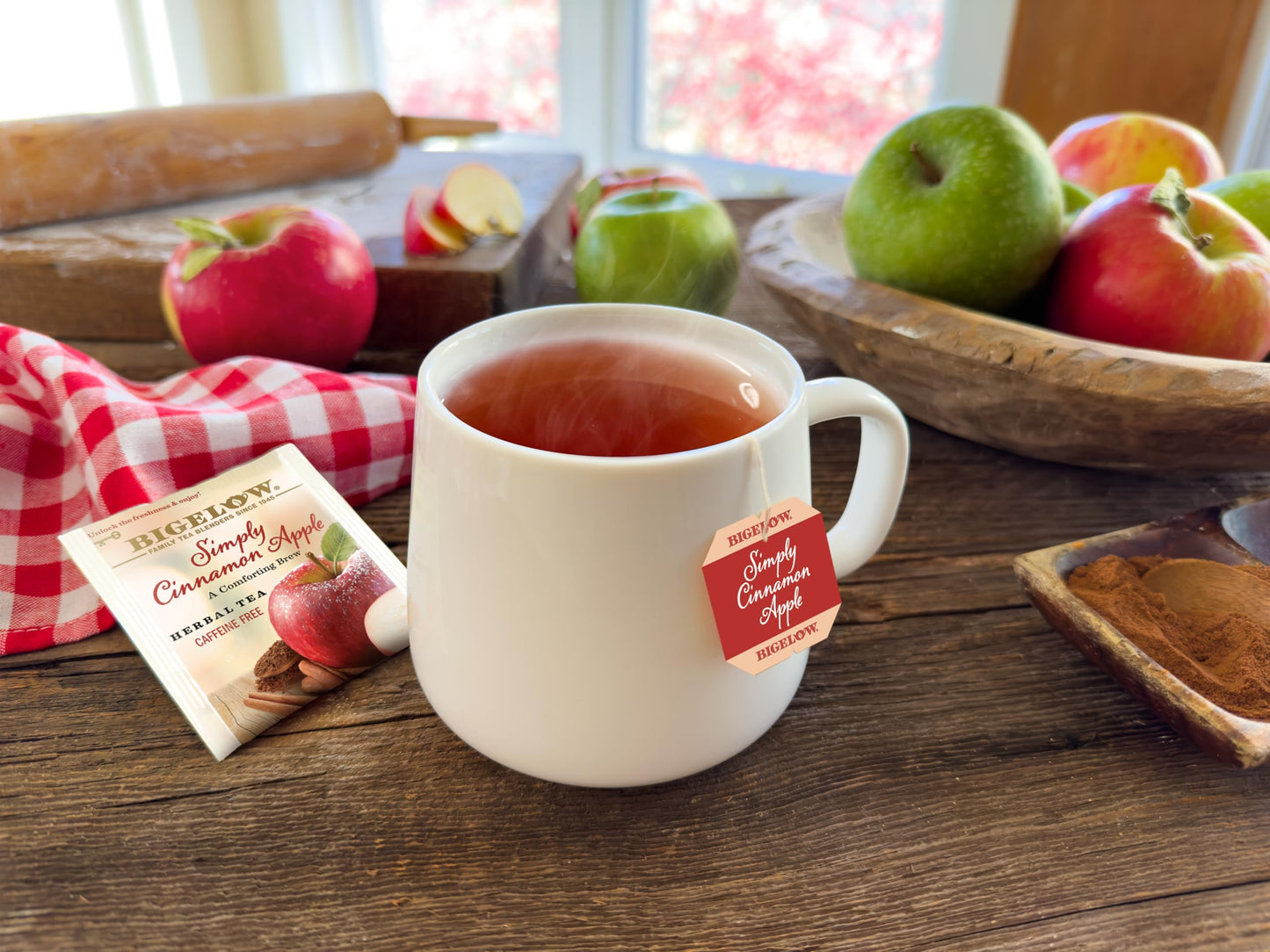 Bigelow Tea Simply Cinnamon Apple Herbal Tea, Caffeine Free, 108 Total Tea Bags, 18 Count (Pack of 6)
