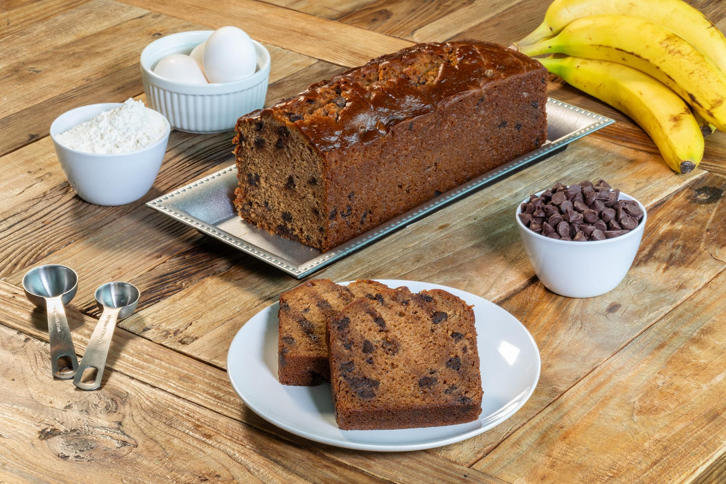 Nadel - NATURALLY DELICIOUS BANANA CHOCOLATE CHIP CAKE SLICES (4 Pack) Sweet Breads & Cakes, Back to School lunch snack, breakfa