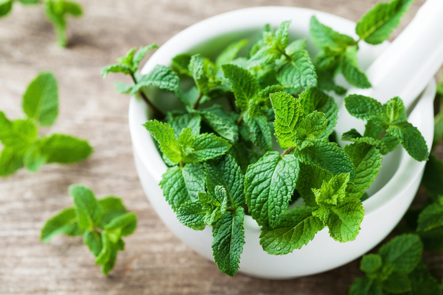 Pure Peppermint Extract For Baking And Flavoring - 4 Oz - Premium Quality Natural Flavors For Baked Goods, Desserts, & Cooking