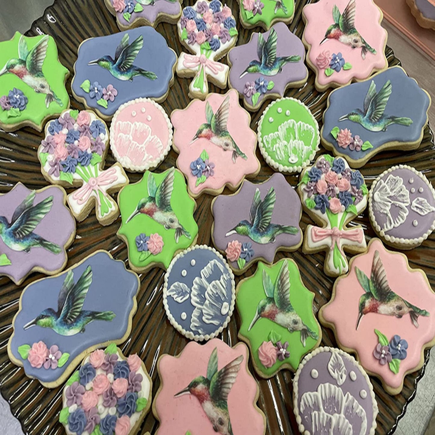 Georld Edible Cupcake Topper Wafer Hummingbird Cake Bird Decoration By Wafer Paper,12 Counts,Flat Not 3D
