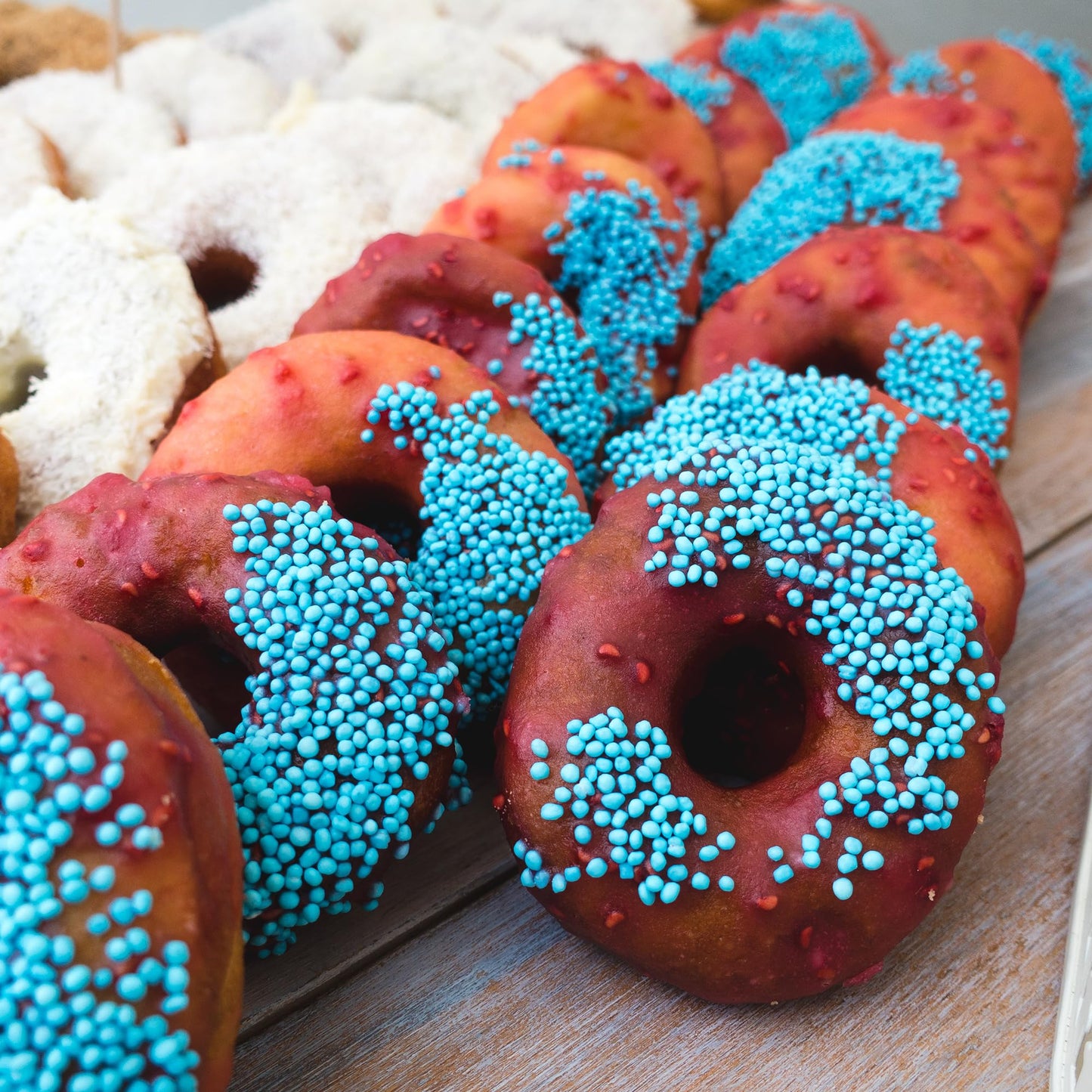 Granaroma Blue Nonpareils, 1 Lb, Decorative Sprinkles, Cakes & Cookies, Bakery Staple