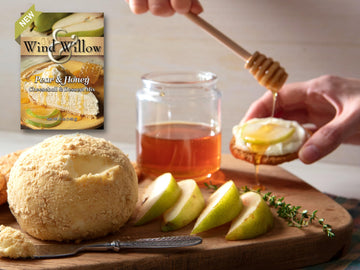 Wind & Willow Pear And Honey Cheeseball And Dessert Mix