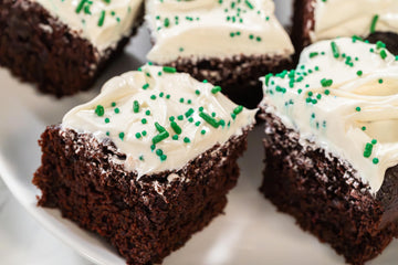 Bakerpan Green Jimmies Sprinkles - 6 Ounces Green Sprinkles For Cake Decorating, Edible Sprinkles For Cupcakes, Ice Cream (Made