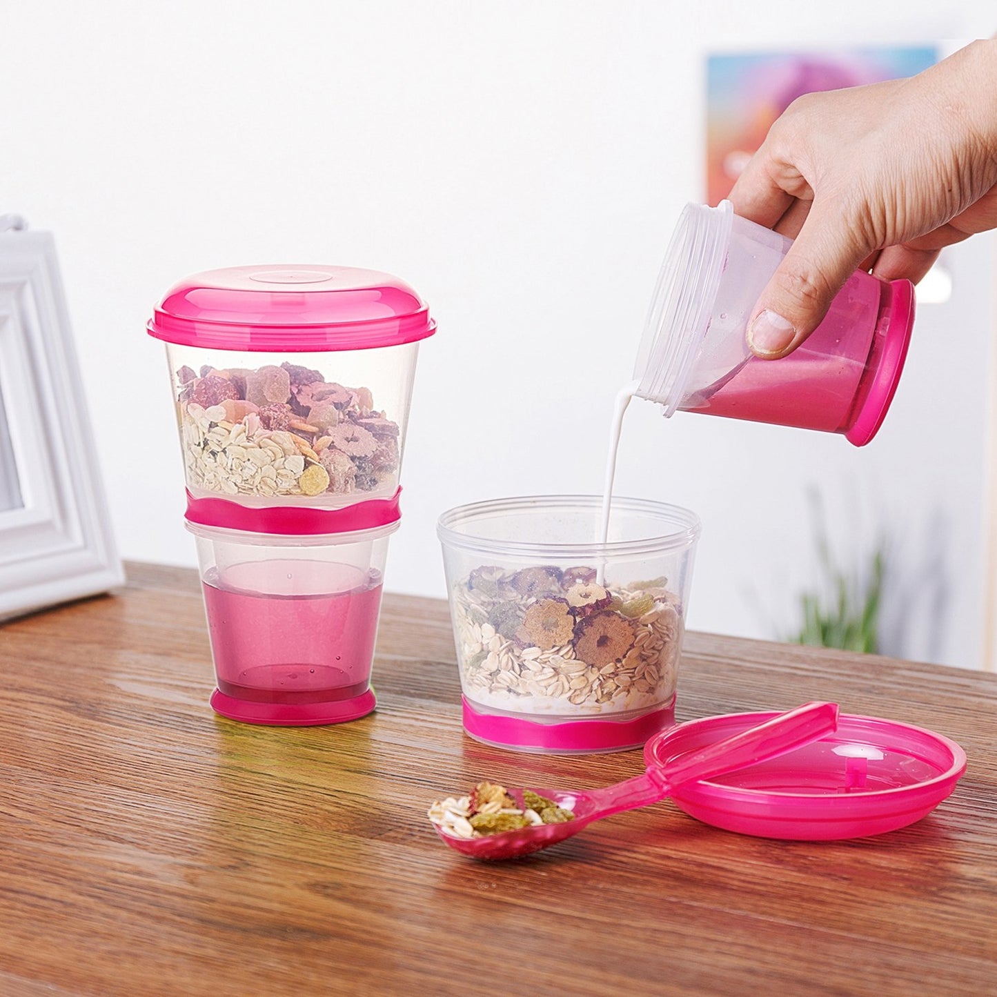 Cereal On The Go, Cup Container Breakfast Drink Milk Cups Portable Yogurt And Travel To-Go Food Containers Storage With Spoon(Re