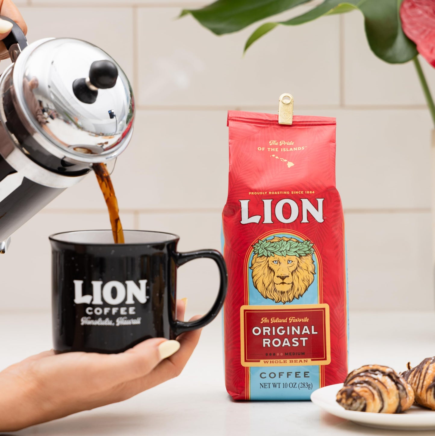 Lion Coffee Classic Original Whole Bean Coffee, Medium Roast, A Taste Of Aloha - 10 Ounce Bag