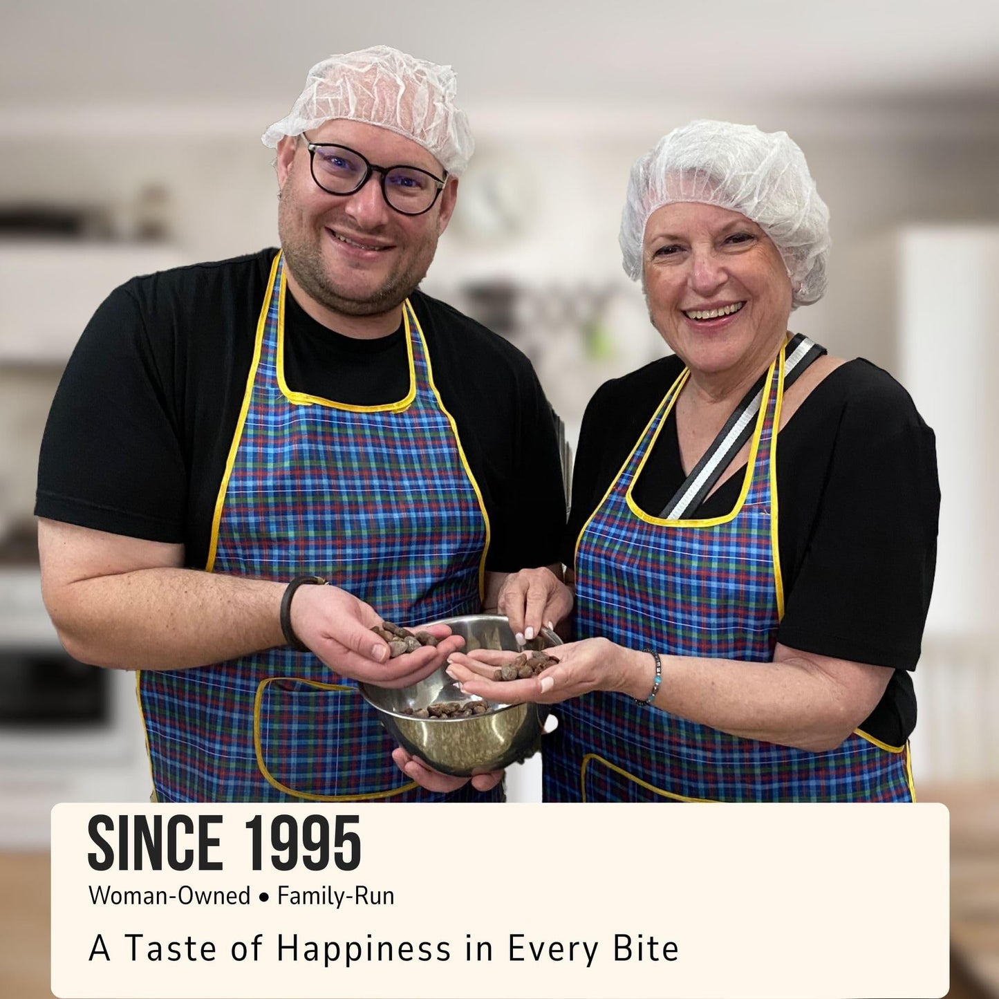 SUGAR PLUM Cheese and Nuts Gift Basket - 1.5 lbs, Includes Cashews, Almonds, Pecans, Jack and Cheddar Cheeses, Perfect for Gifting