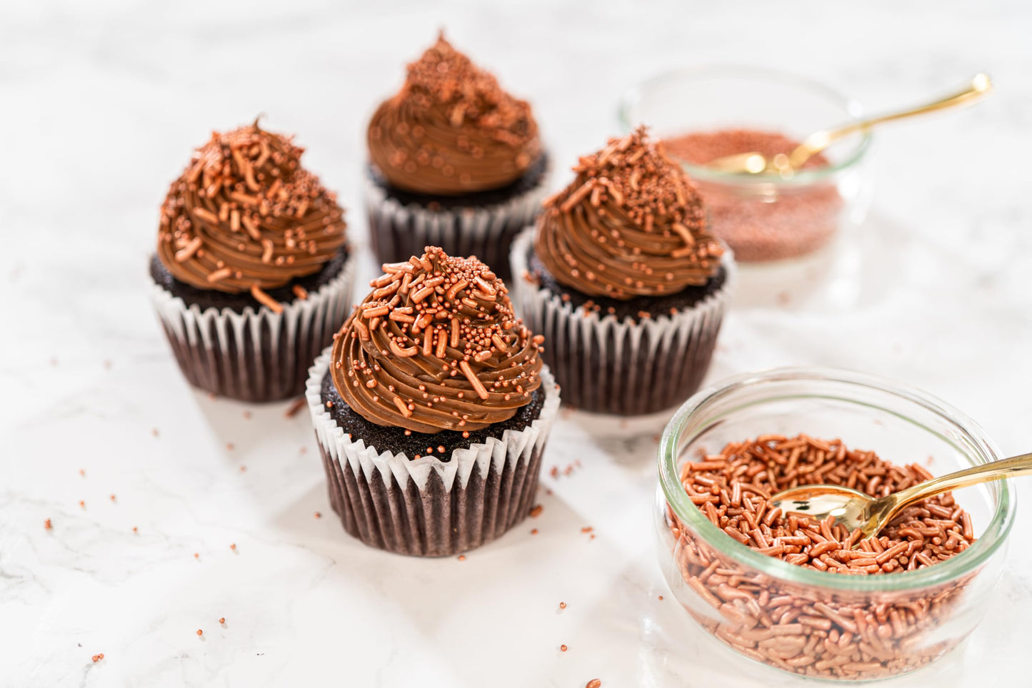 Bakerpan Rose Gold Sprinkles Edible For Cupcakes, Rose Gold Jimmies Sprinkles For Cake Decorating - 4.3 Ounces (Made In Usa)