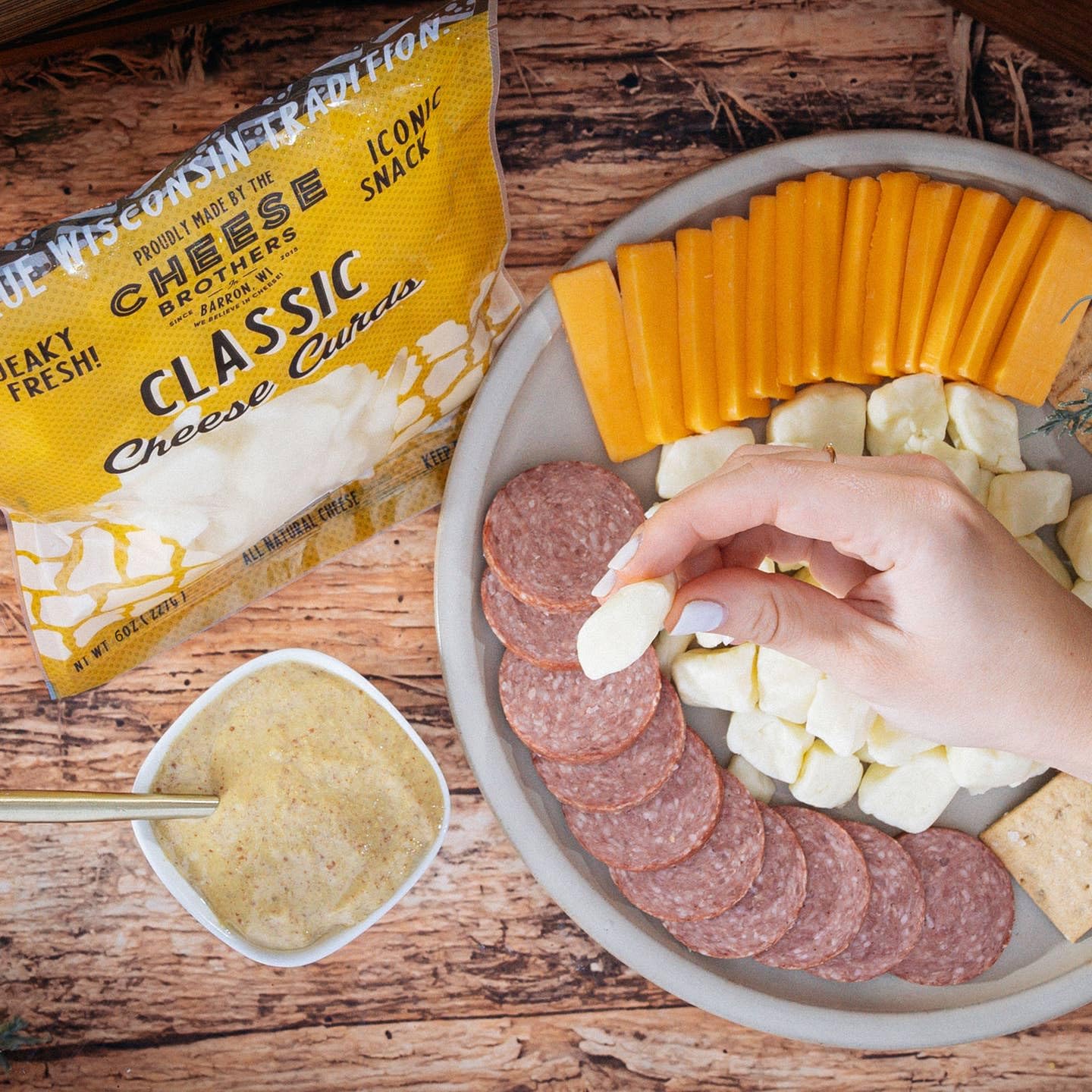 Cheese Bros Squeaky Fresh Wisconsin Cheese Curds | 8 Ounce Bags | Gourmet Gift For Families (8)