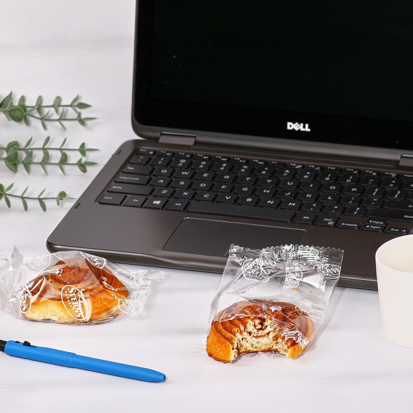 Cinnamon Buns Breakfast Pastry | 18 Pastries Individually Wrapped | Cinnamon Rolls Snack Cakes | Coffee Snacks | On The Go Snack