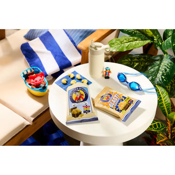 Pirate's Booty Aged White Cheddar Cheese Puffs Variety Pack, Gluten-Free, 18ct (0.5oz & 0.75oz)