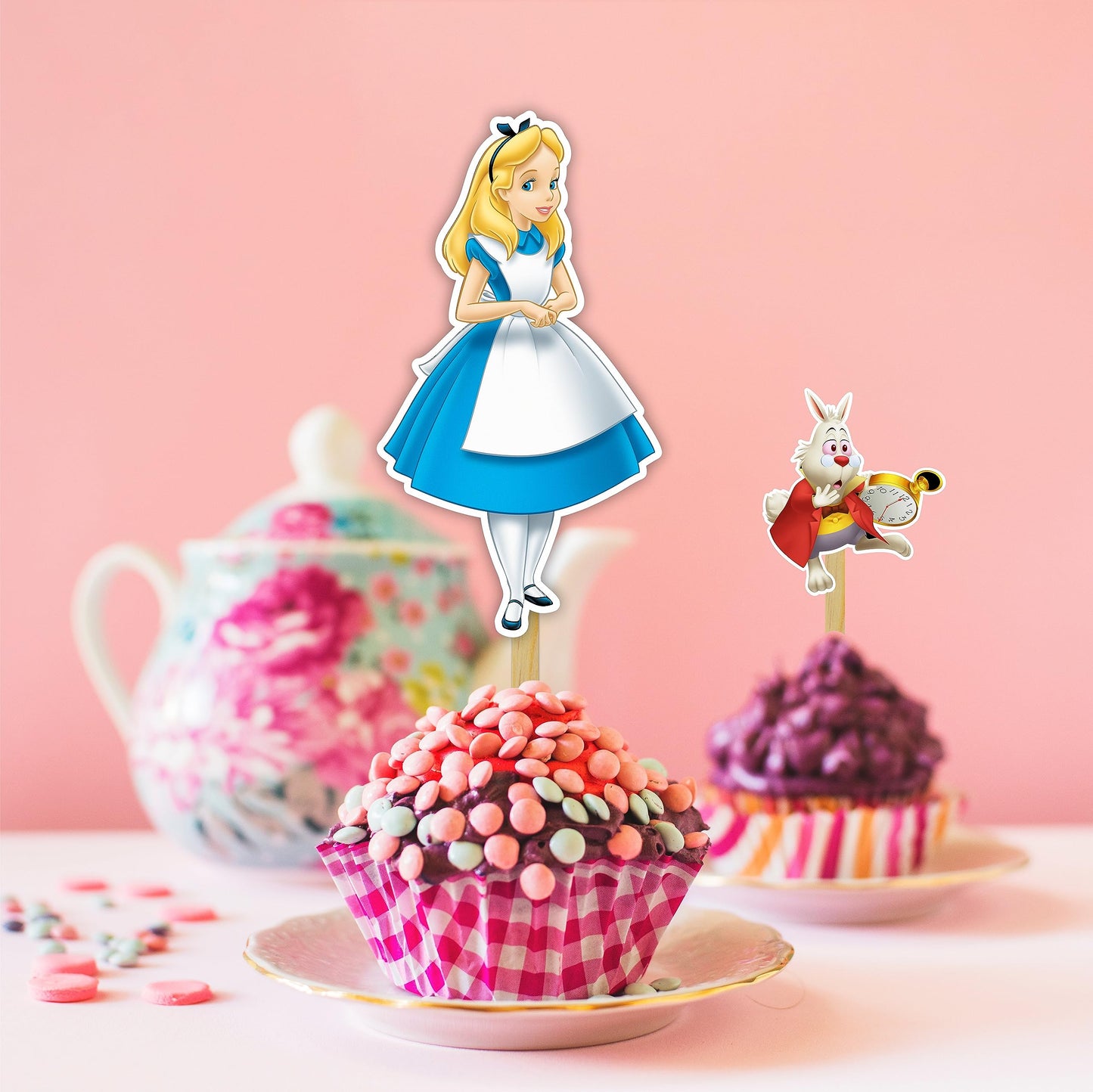 Seyal Alice In Wondrland Cupcake Topper