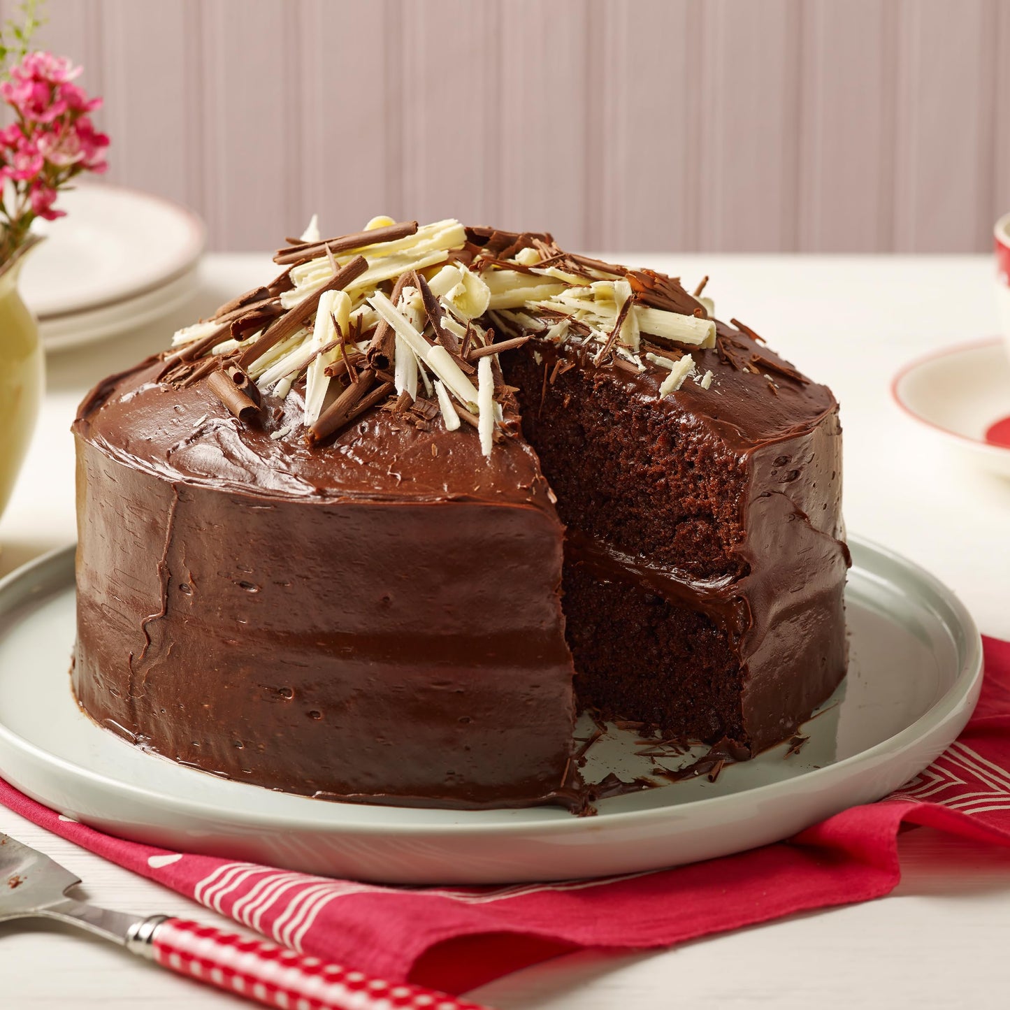 Betty Crocker Favorites Super Moist Chocolate Fudge Cake Mix, 13.25 Oz