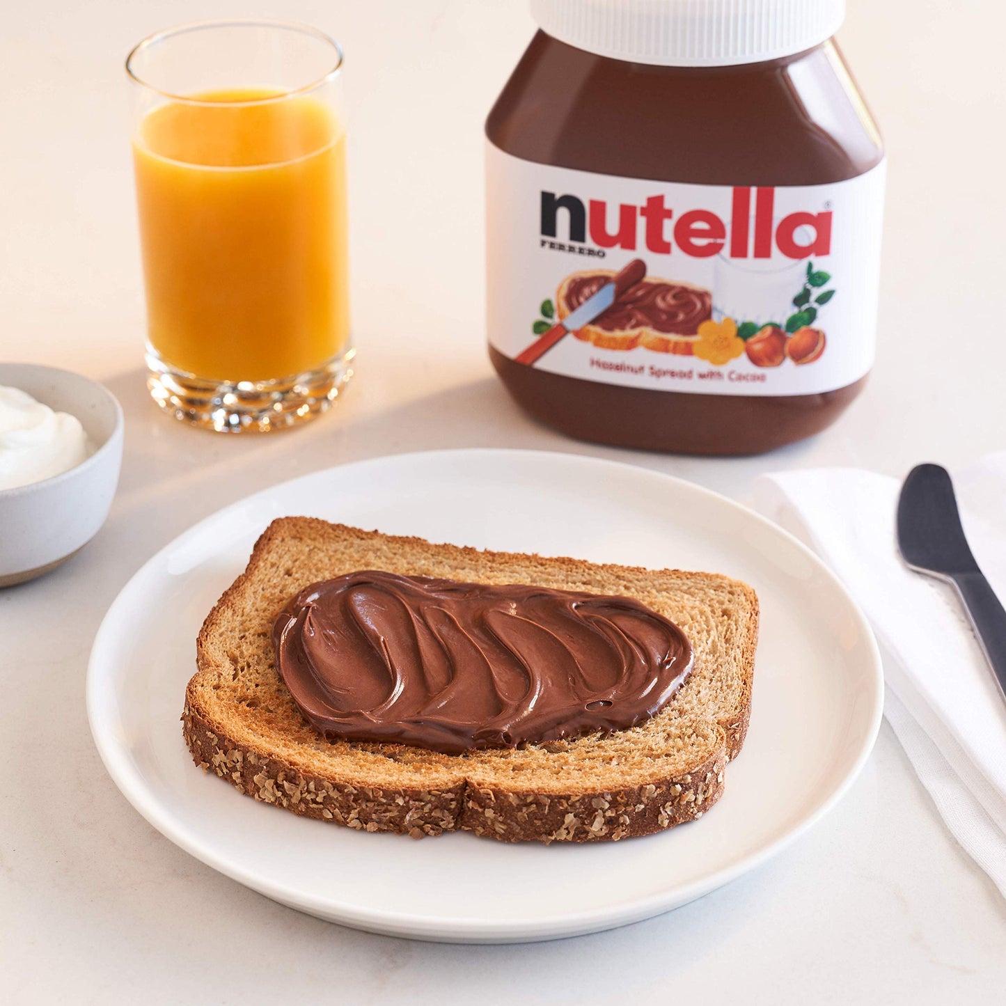 Nutella Hazelnut Spread With Cocoa For Breakfast, 26.5 Oz Jar, Holiday Baking And Desserts - Packaging May Vary