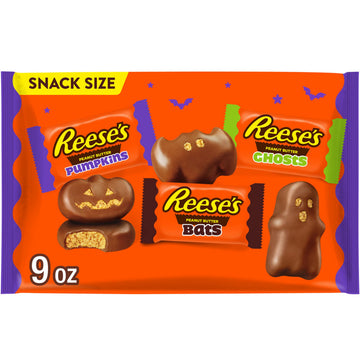 REESES Assorted Milk Chocolate Snack Size Peanut Butter Shapes, Halloween Candy Bag, 9 oz