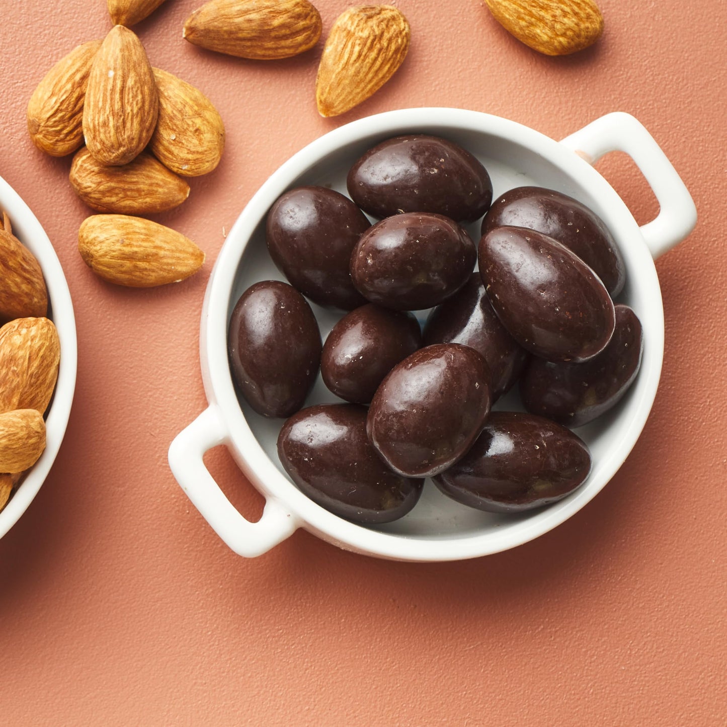 Yupik 60% Dark Chocolate Covered Almonds, 2.2 Lb, Kosher, Whole Nuts, Almonds Dipped In Chocolate, Crunchy & Smooth, Dark Chocol