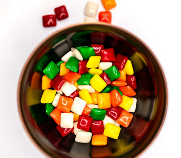 Chiclet Tab Gum - 800 Pieces of Assorted Rainbow Colored Fruit Flavored Chewing Bubble Gum
