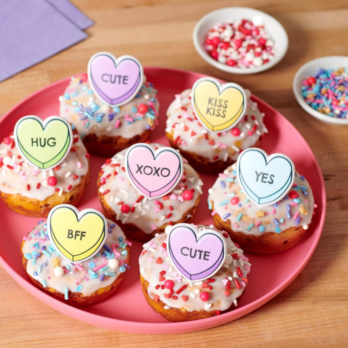 Decopac Love Struck Fusion Mix Candy Sprinkles, 26Oz, Fancy Sprinkles In Handheld Container, Edible Sprinkles For Celebration Cakes, Cupcakes, Cookies & Donuts, Pink & Red
