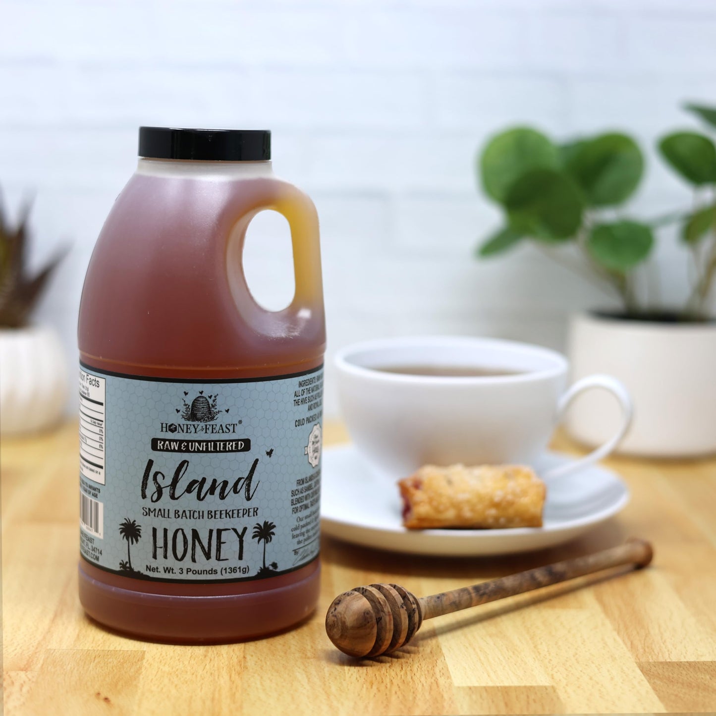 Honey Feast - Island Honey 3lb - Indulge in Raw & Unfiltered Small Batch Beekeepers Delight