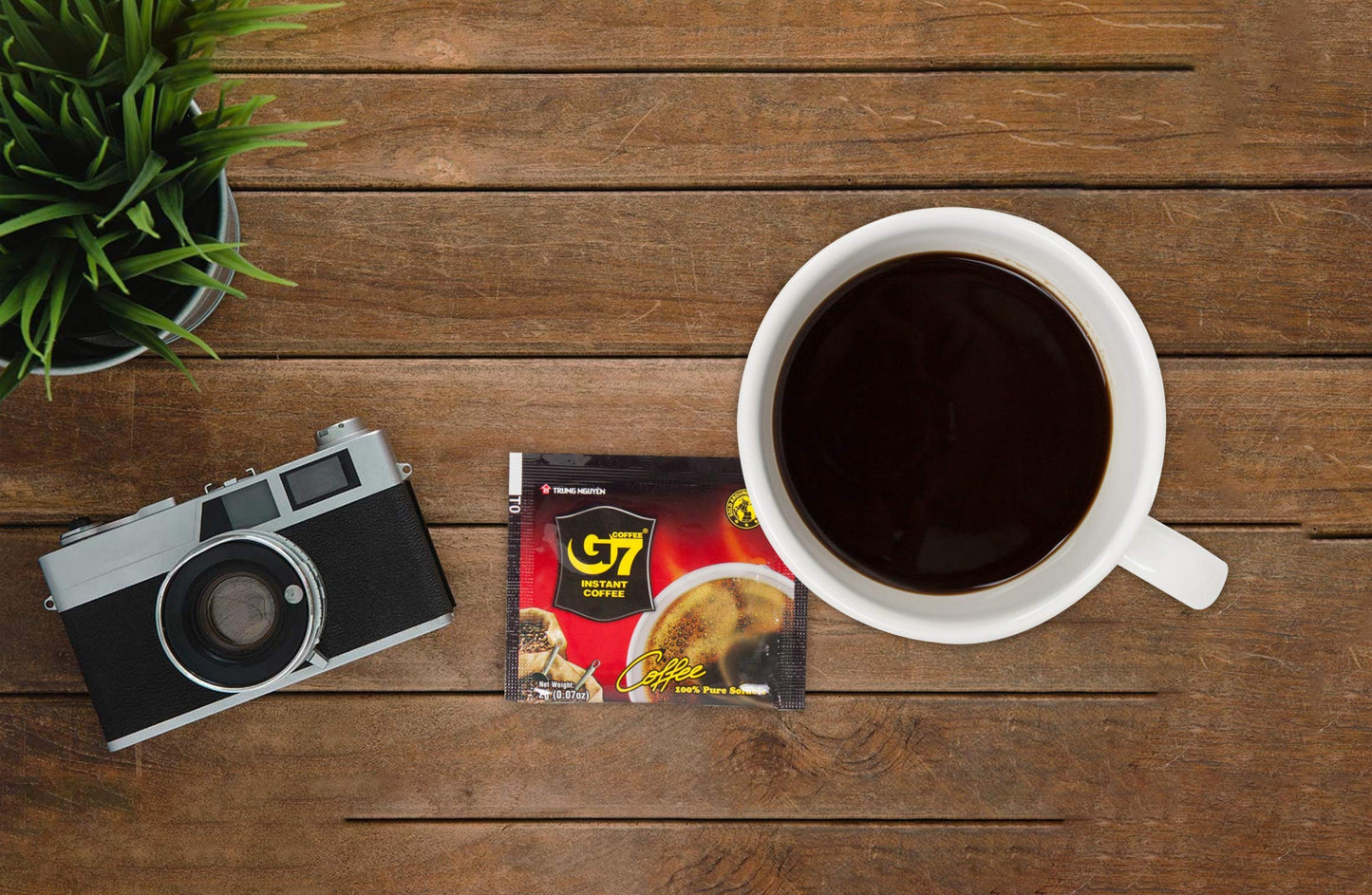 Trung Nguyen - G7 Instant Coffee - Pure Black - 100% Soluble Coffee - Strong and Bold - Instant Vietnamese Coffee (15 Packets/Bo