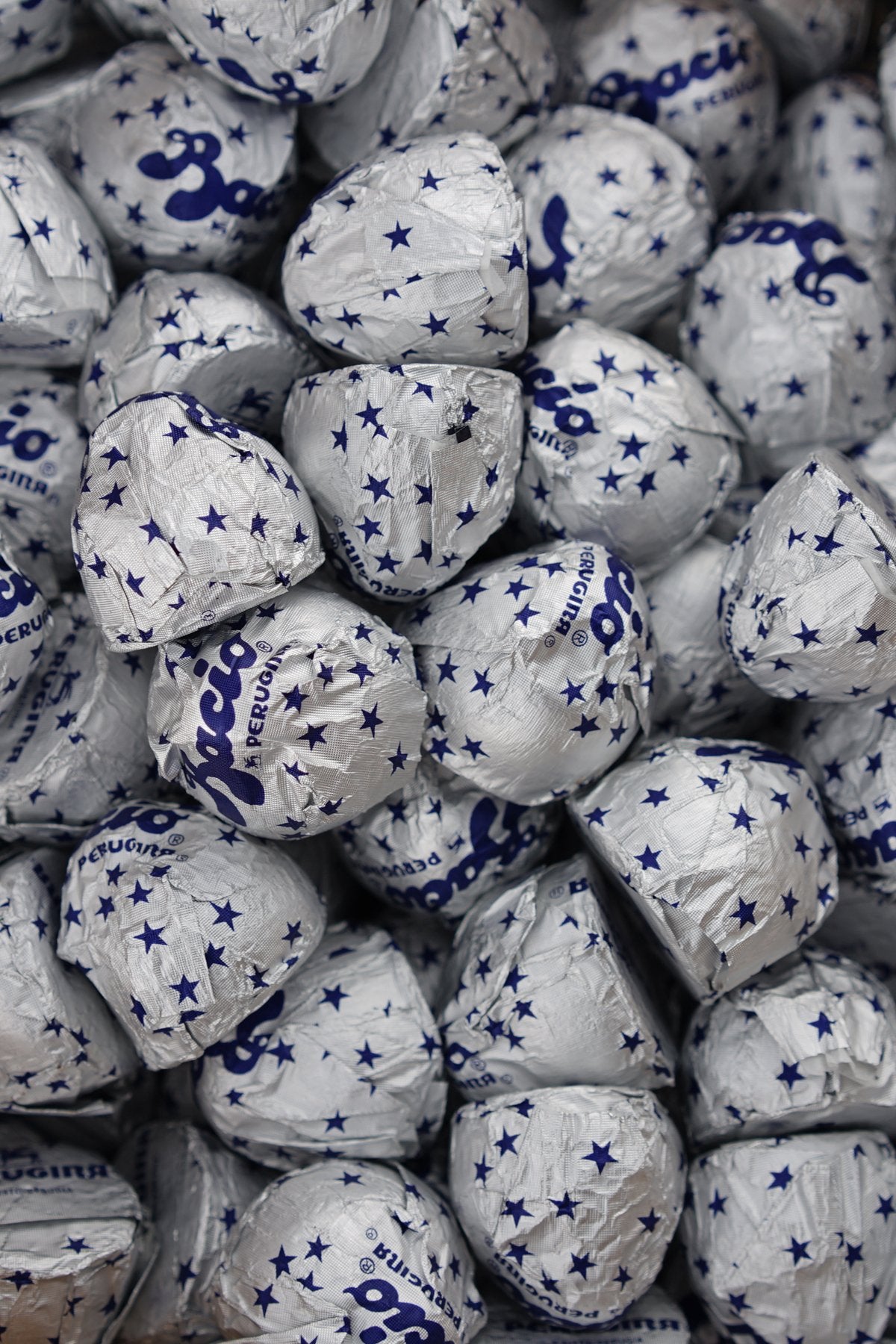 Perugina Baci Classic Chocolate Bulk Box, Dark, 6.6 Pound