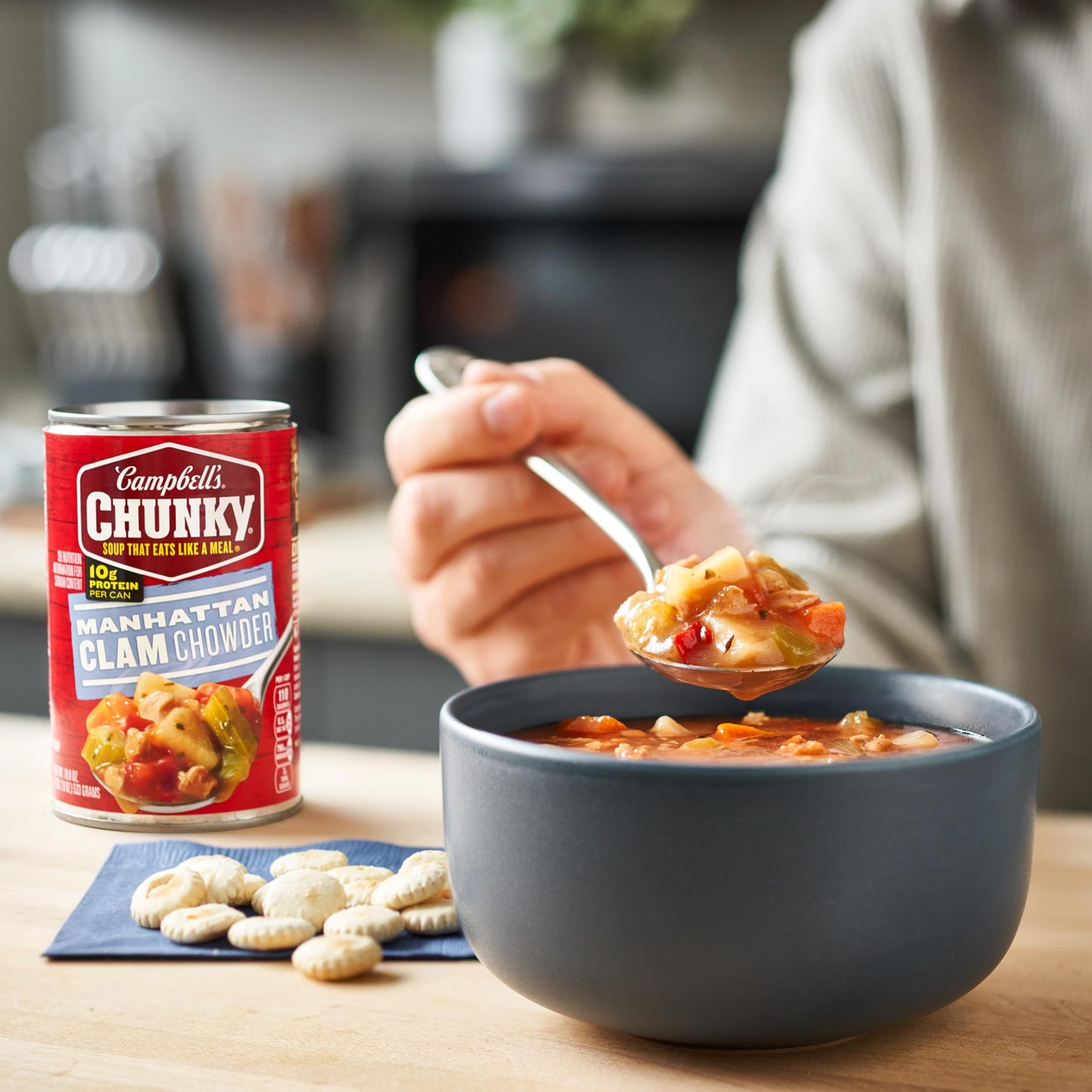 Campbell'S Chunky Soup, Manhattan Clam Chowder, 18.8 Oz Can