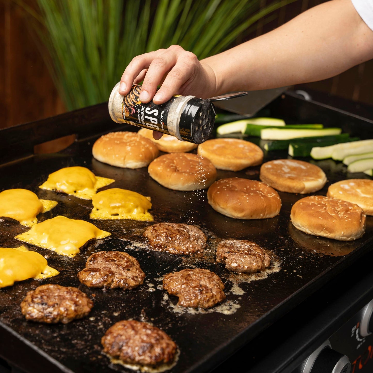 Blackstone 4229 Salt Pepper Garlic (Spg) Seasoning Cooking Chicken, Beef, Fries, Steak, Poultry, Vegetables Or Sprinkling On All