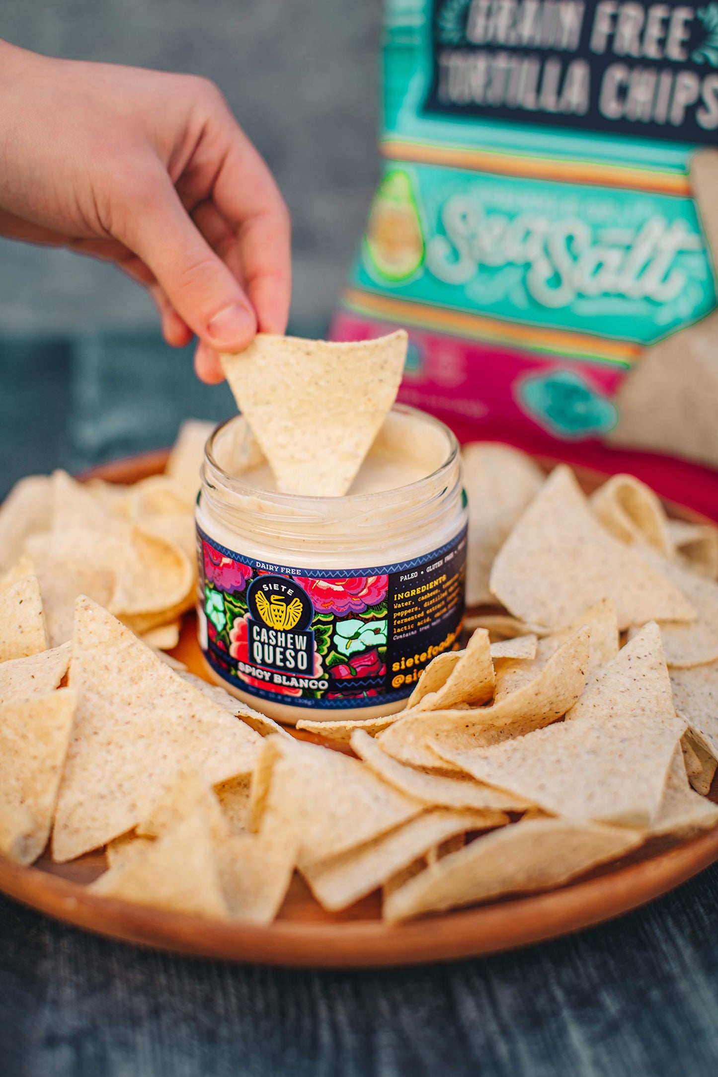 Siete Grain Free Tortilla Chips | Gluten Free Chips | Paleo & Vegan Snacks | Non Gmo | Sea Salt, 5 Ounce (Pack Of 12)