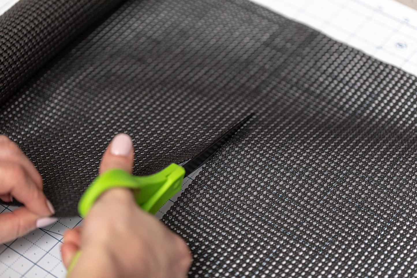 Duck Easyliner Shelf Liner, Non-Adhesive Select Grip For Drawers And Cabinets, 12 Inches X 24 Feet, Black