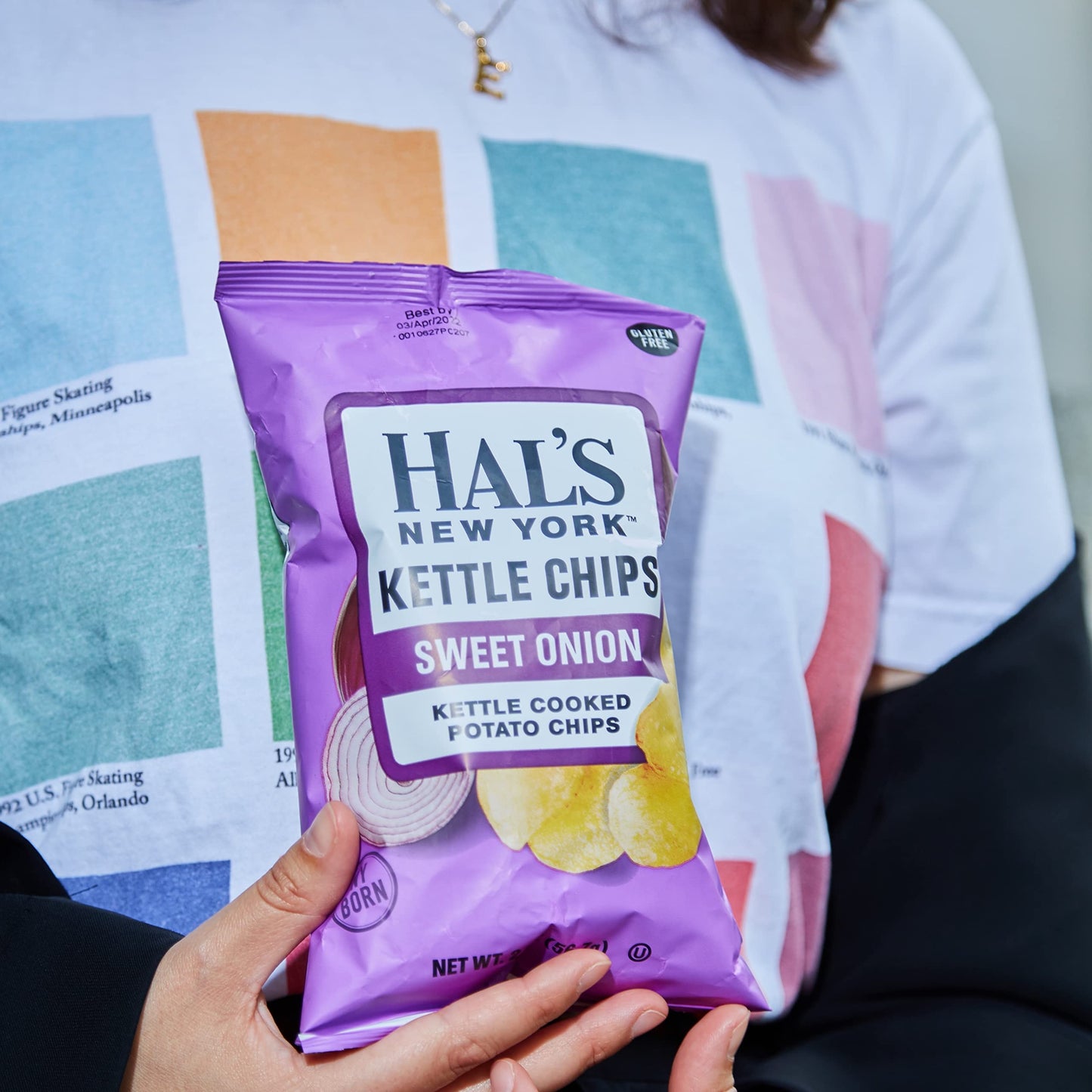 Hal'S New York Kettle Cooked Gluten Free Sweet Onion Flavored Potato Chip Crisps, 2 Oz (Pack Of 24)