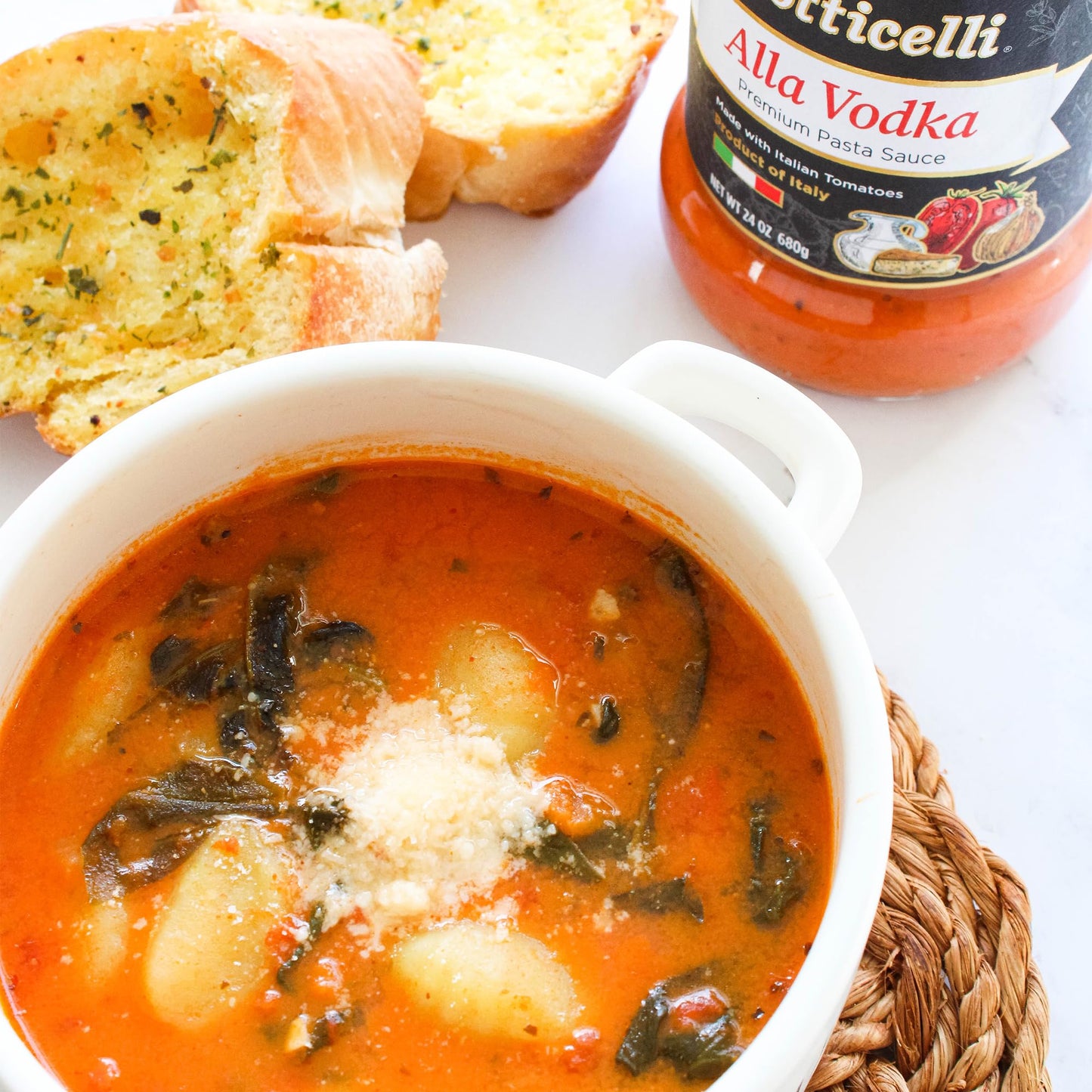 Botticelli Pasta Sauce 2-Pack, Alla spirit-inspired flavor, 24 oz each, Ideal for Pasta Dishes